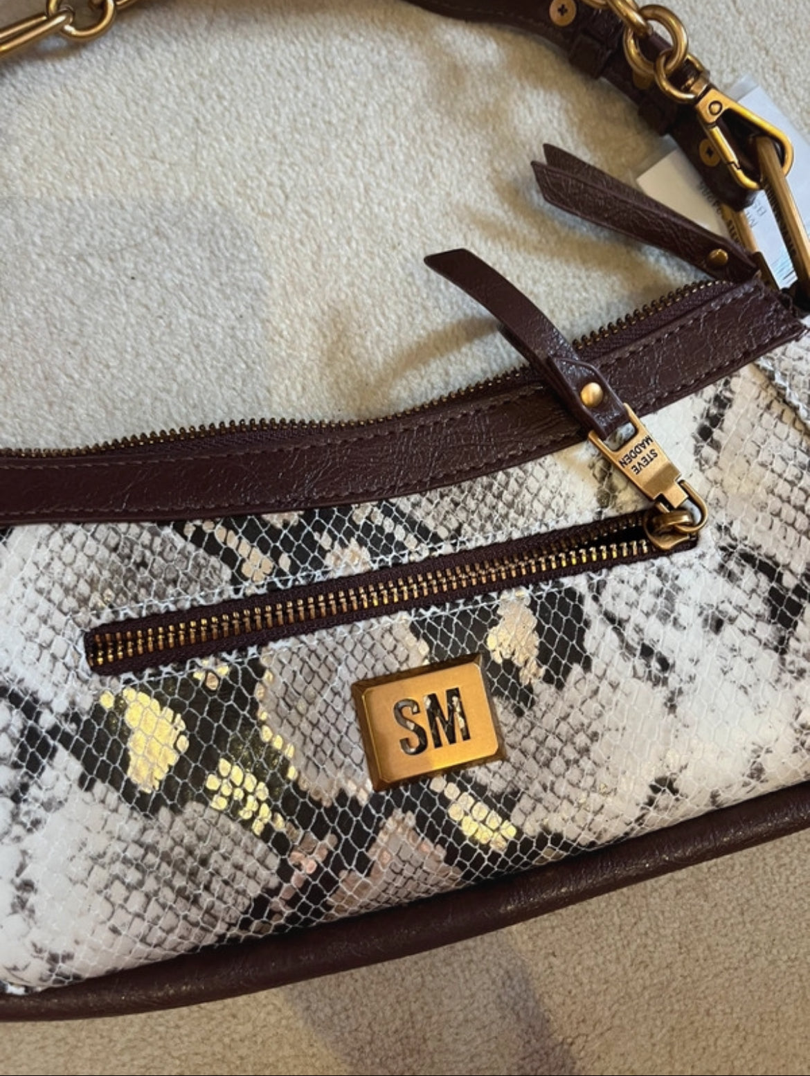 Ефектна Steve Madden shoulder bag с faux snakeskin принт