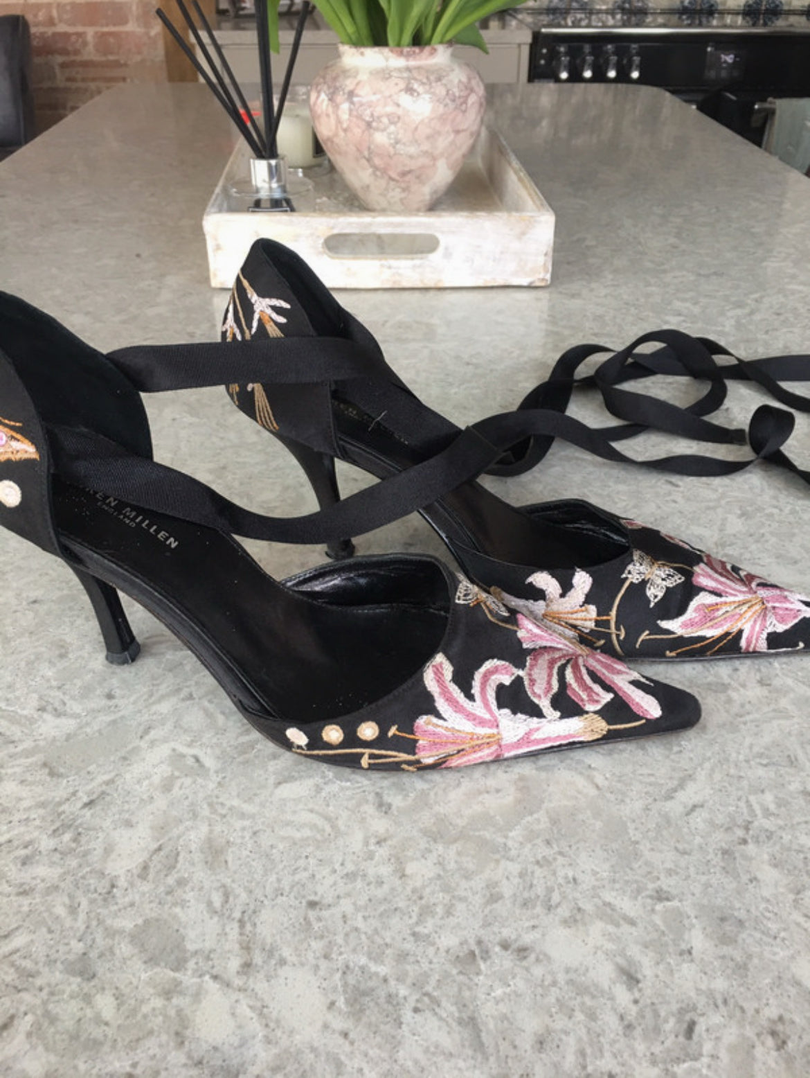 Обувки на ток Karen Millen - 37,5