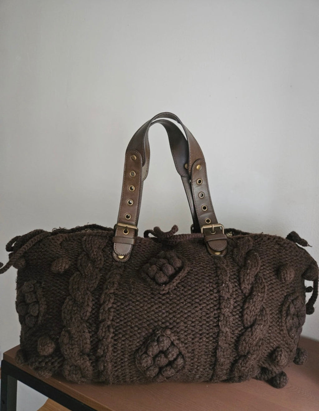 Vintage Next Chunky Cable Knit Hobo чанта