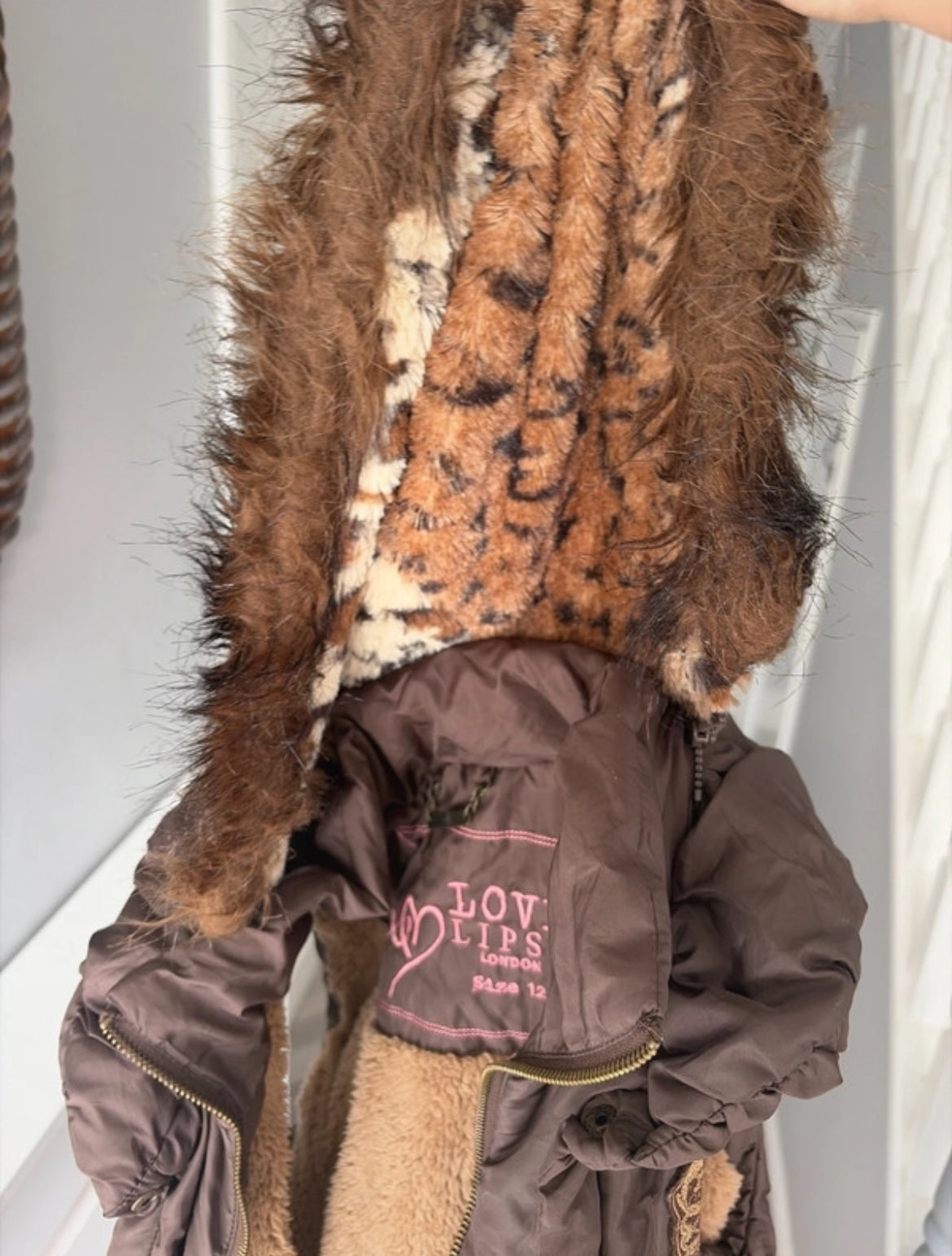 Lipsy Y2K Puffer Bodywarmer с Leopard Faux Fur