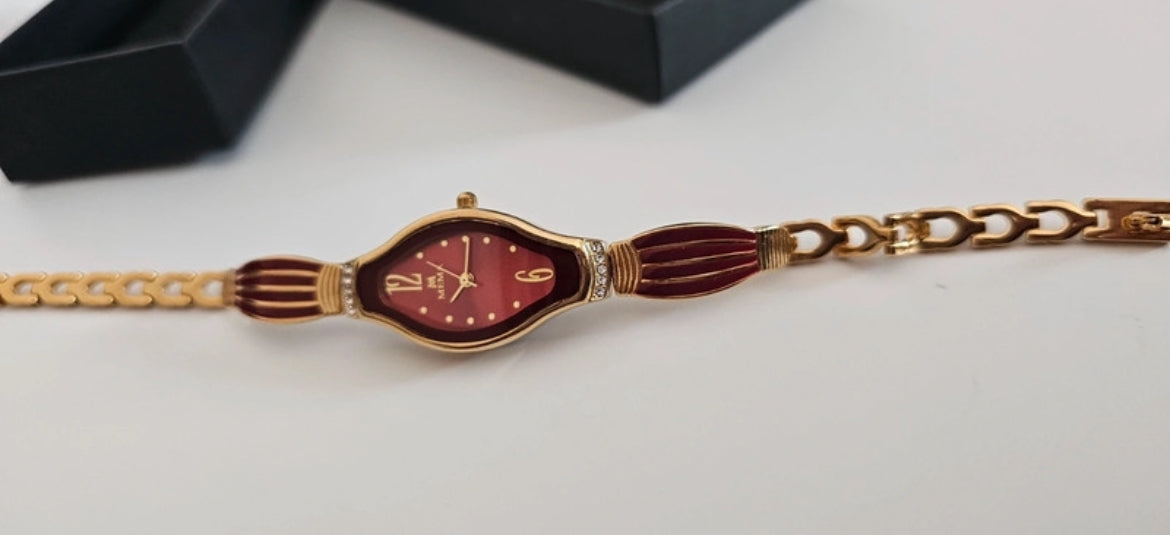 Vintage MEMA 2287L Enamel часовник