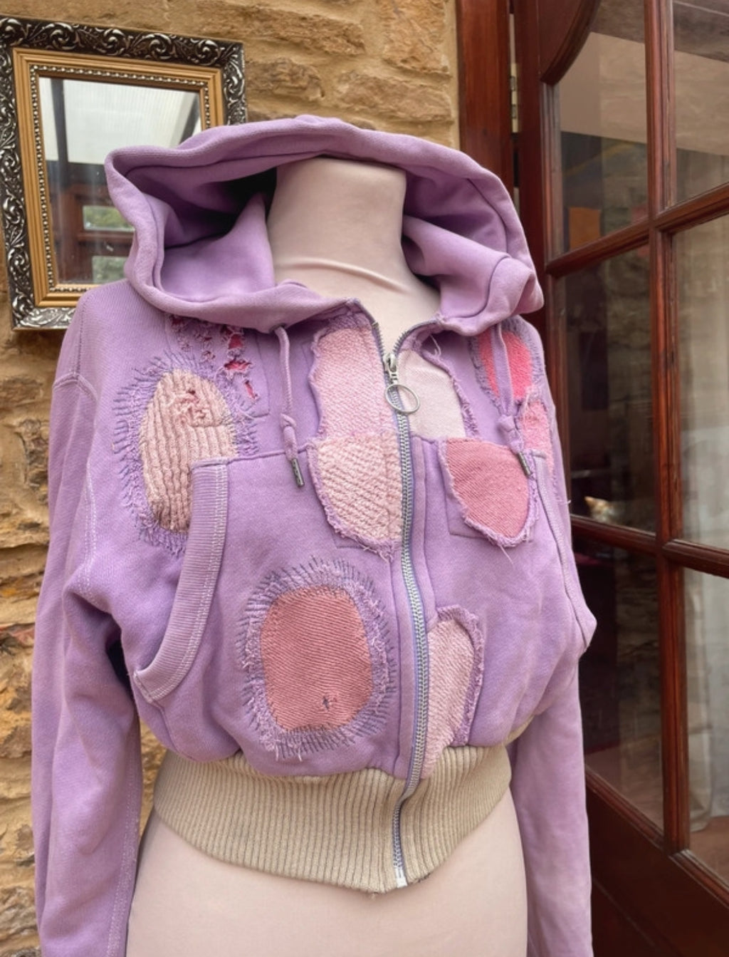 Дизайнерски Charlie Constantinou patchwork hoodie в лилаво-розова цветова комбинация