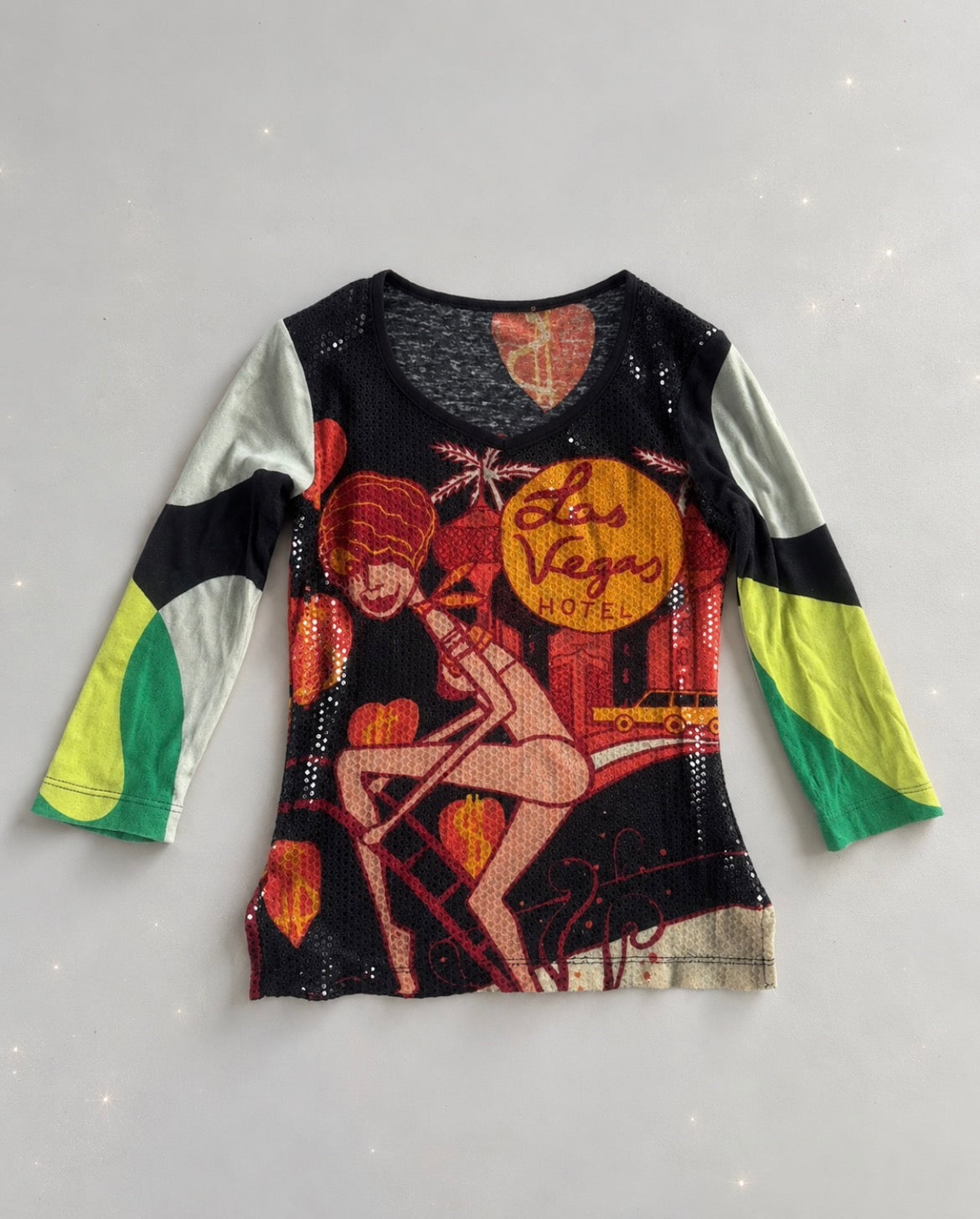 Vintage Custo Barcelona „Las Vegas“ Y2K графичен топ
