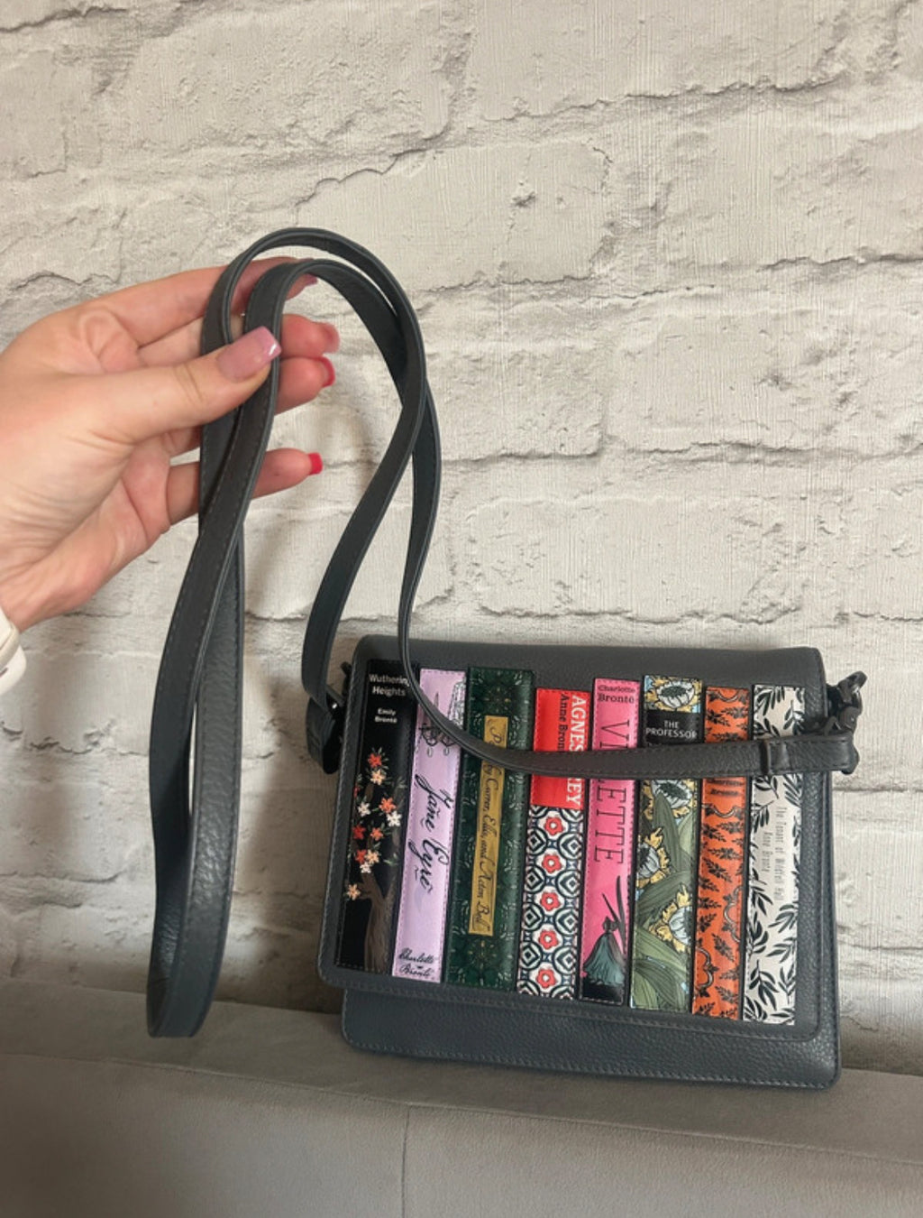 Кожена crossbody чанта Yoshi Brontë Bookworm