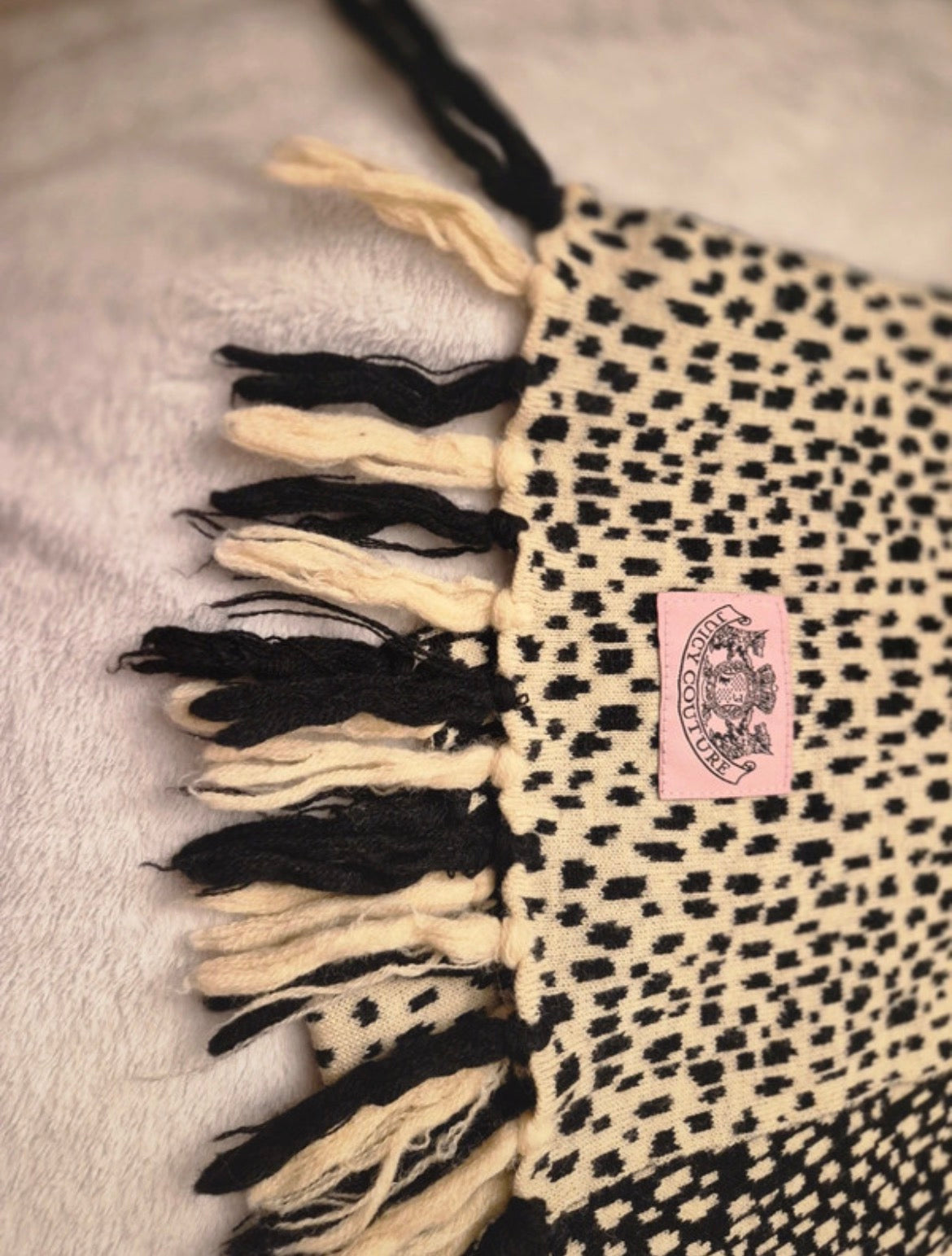 Juicy Couture Y2K Animal Print плетен шал