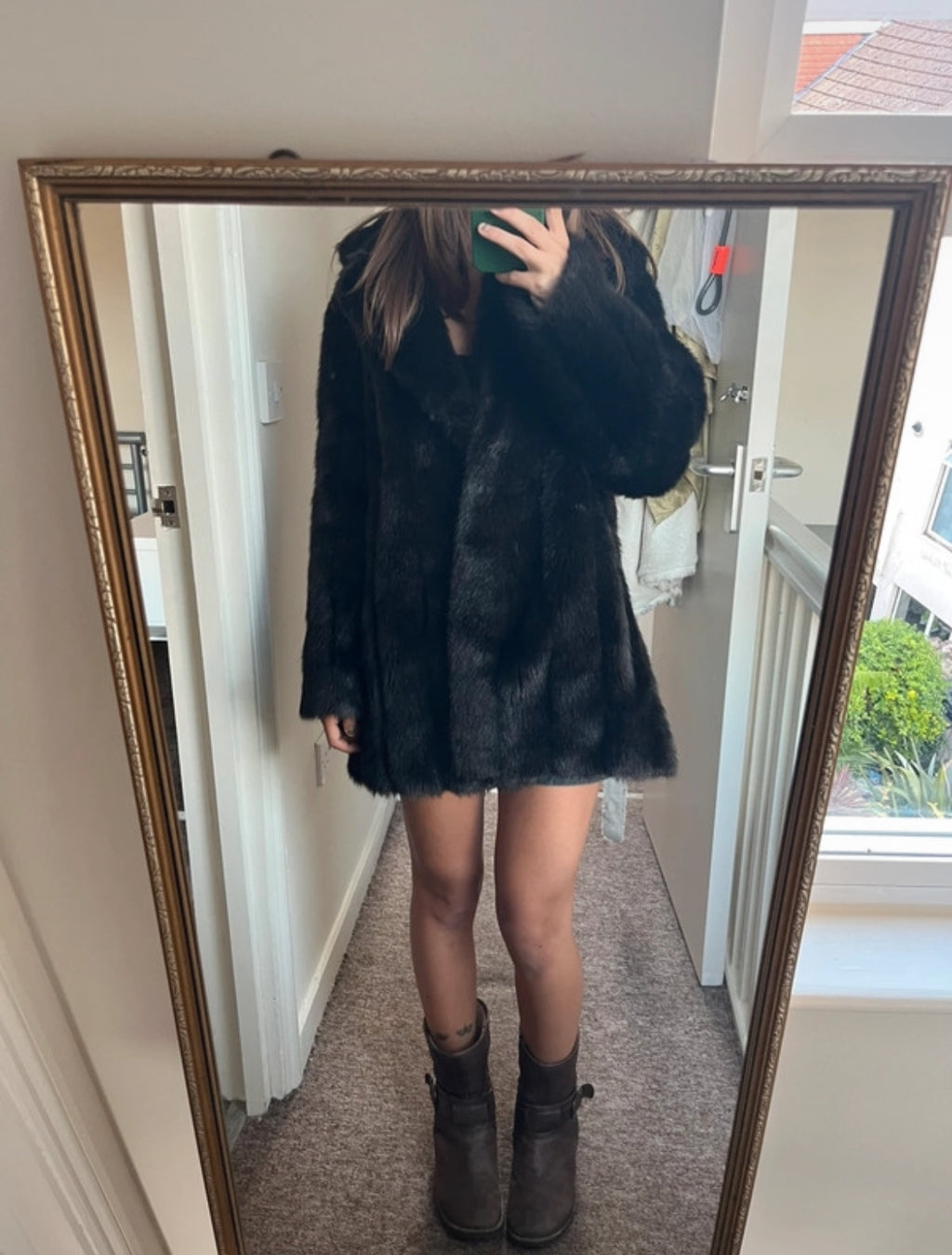 Vintage Y2K Faux Fur Coat – винтидж палто от началото на 2000-те