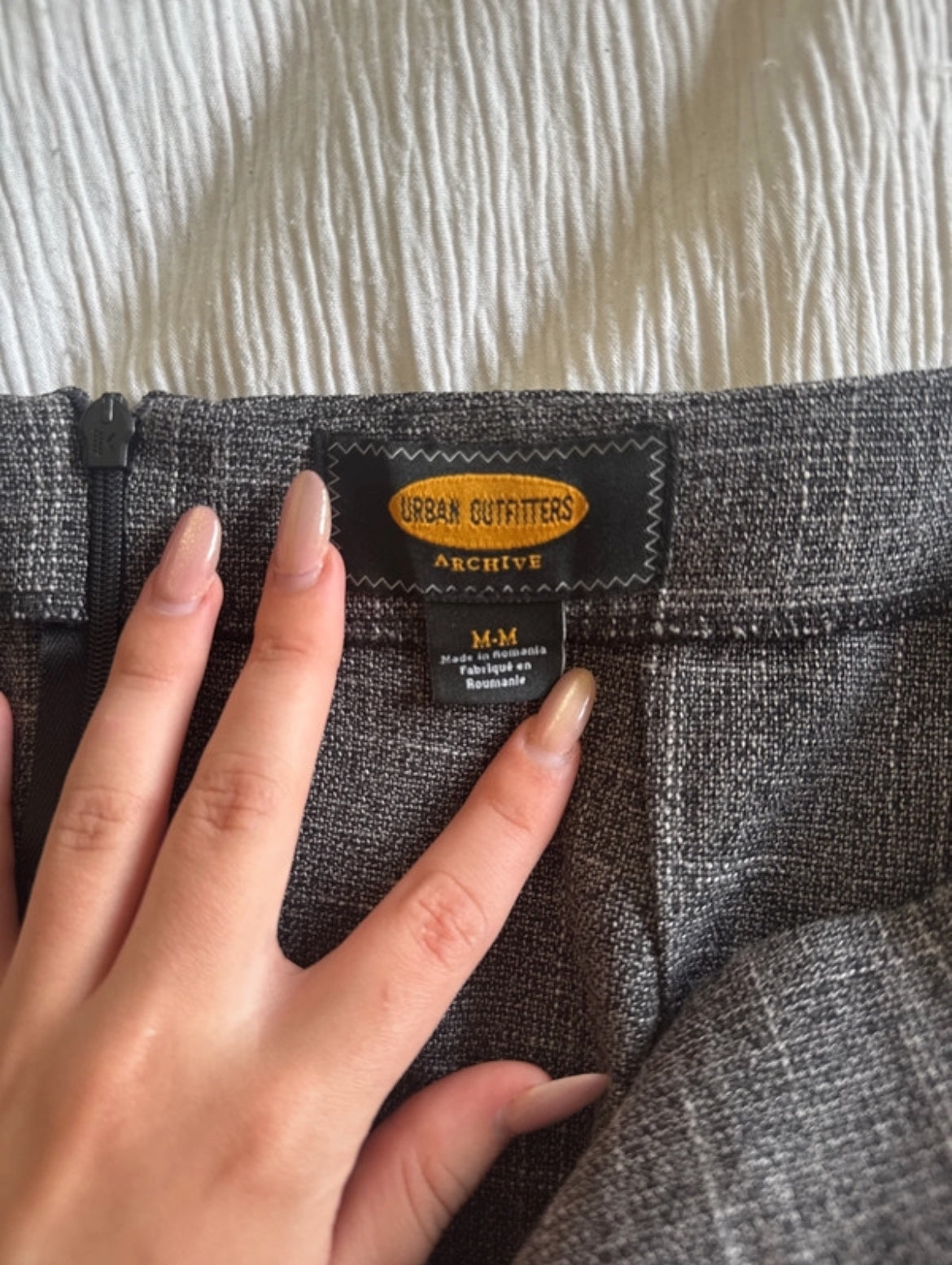 Мини пола Urban Outfitters с карирана текстура