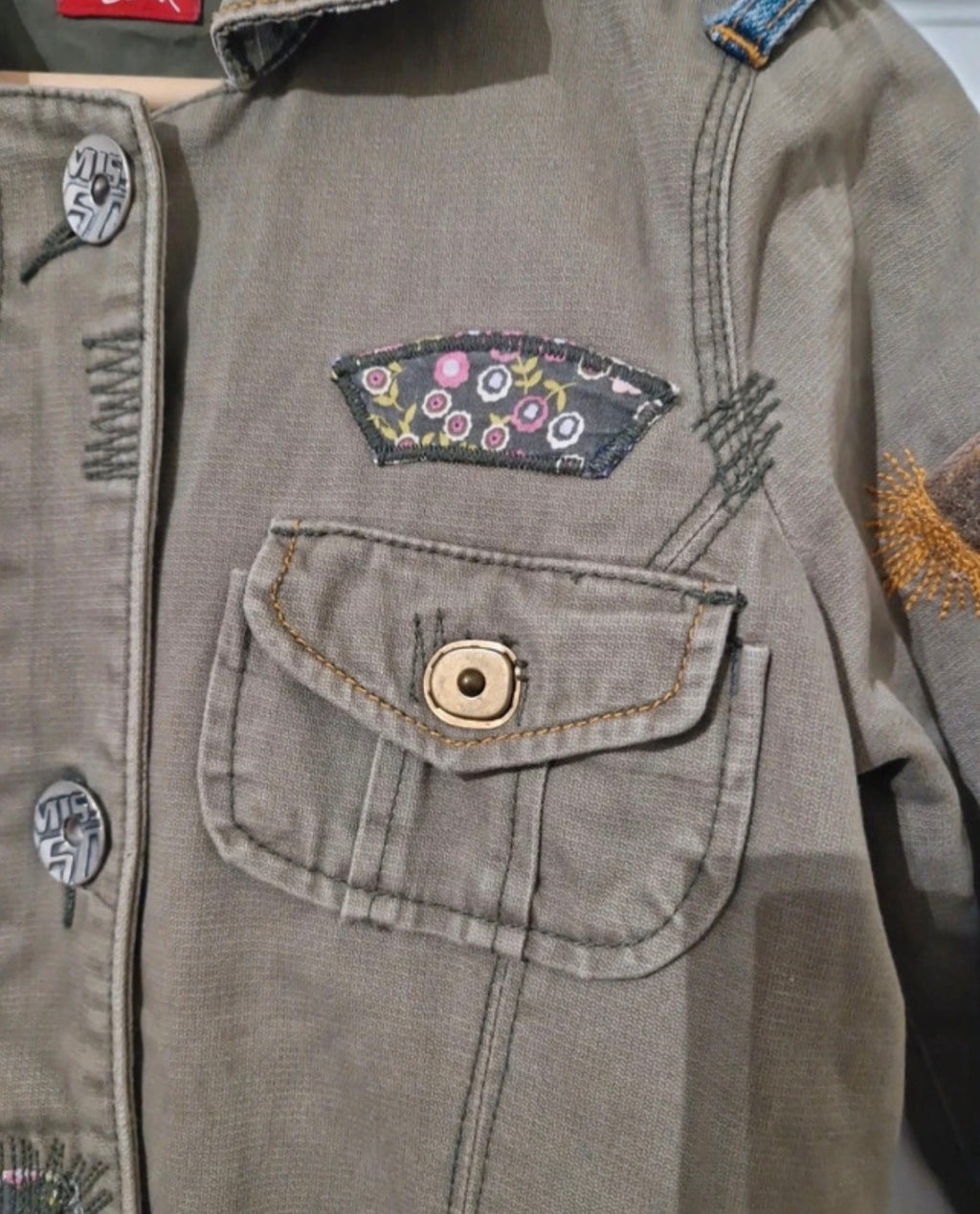 Vintage Miss Sixty Y2K Khaki Bomber яке