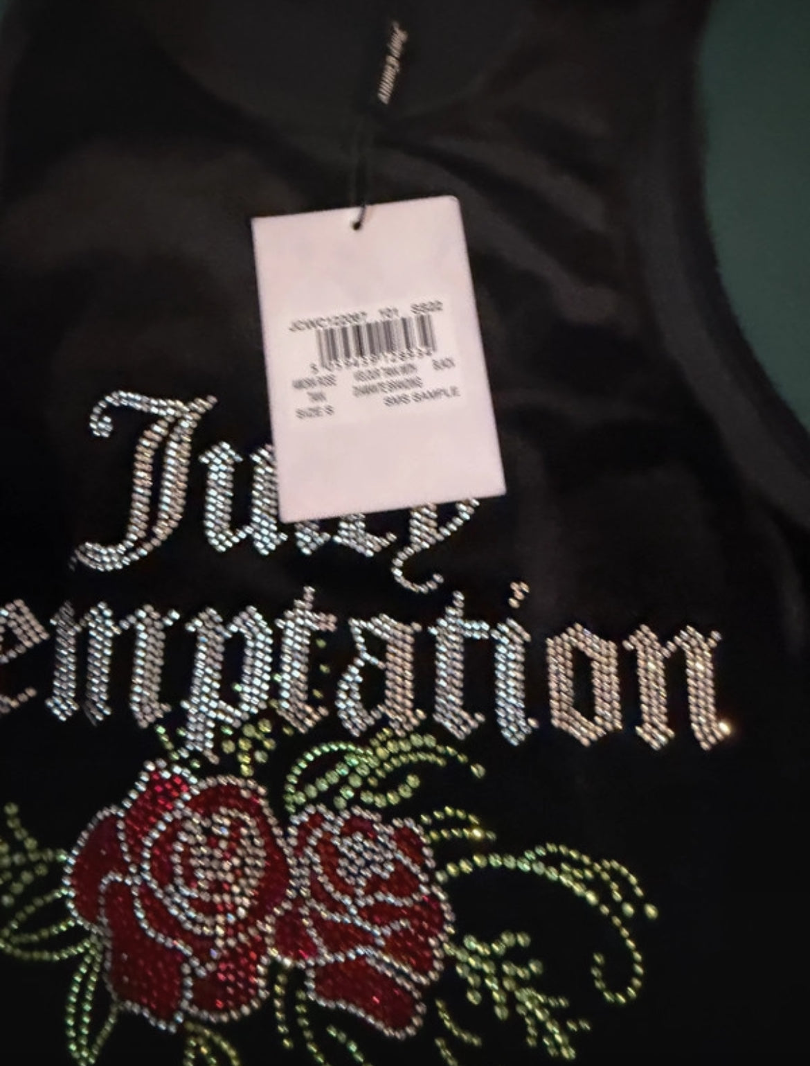 Limited edition Juicy Couture “Juicy Temptation” velvet tank top в черно