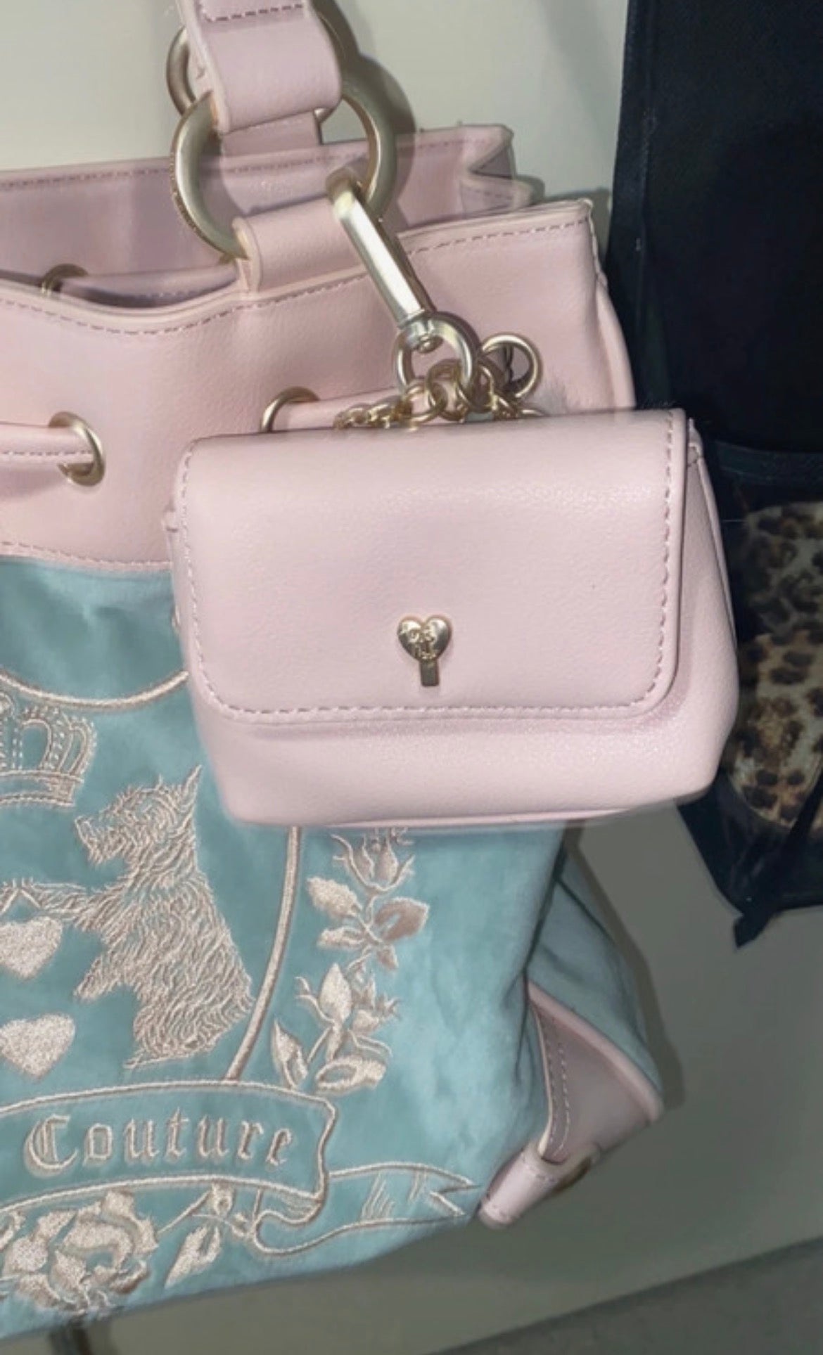 Juicy Couture Daydreamer чанта в розово и тюркоазено