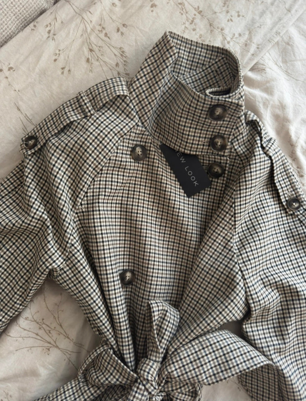 New Look Checked Cropped Trench яке
