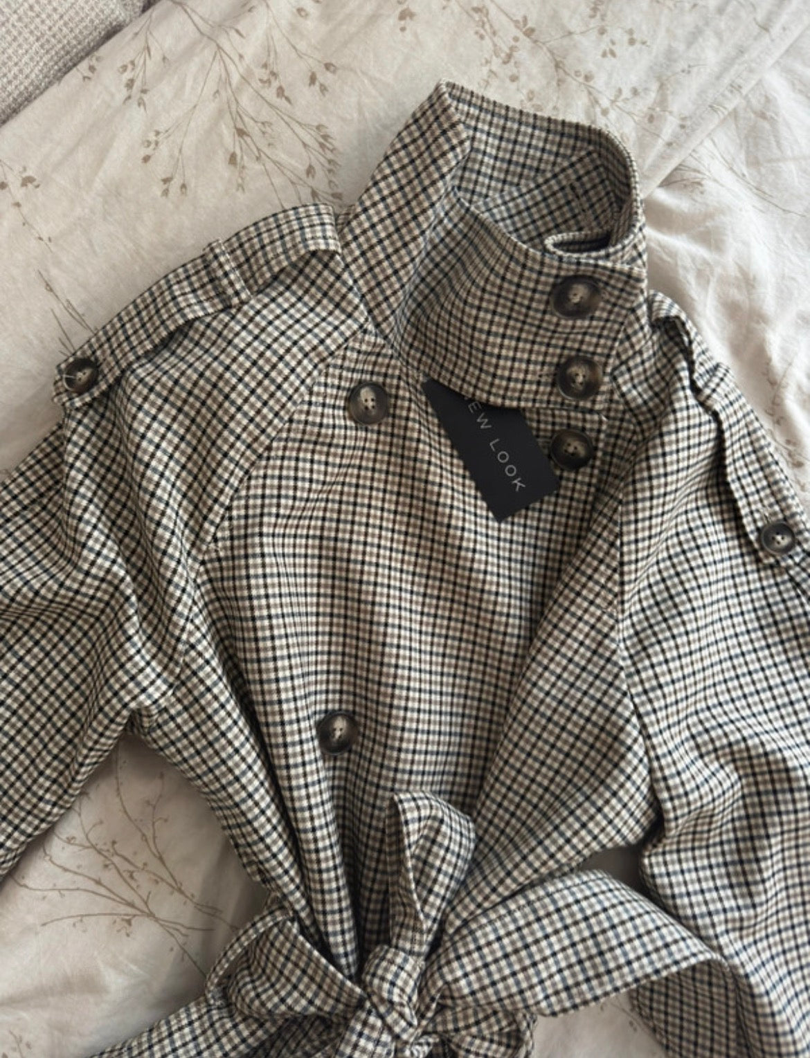 New Look Checked Cropped Trench яке