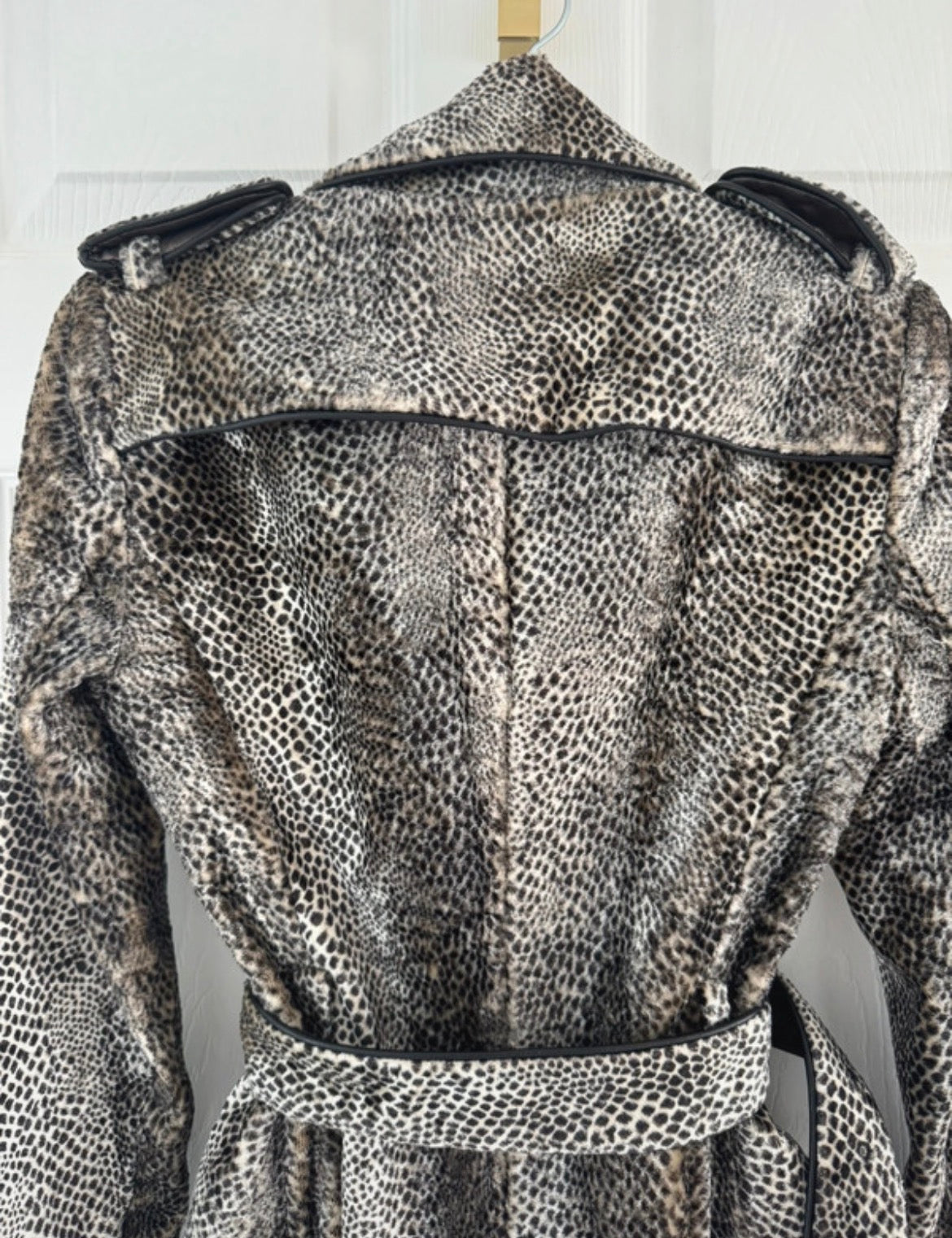Vintage Karen Millen дълго палто със змийски принт и колан