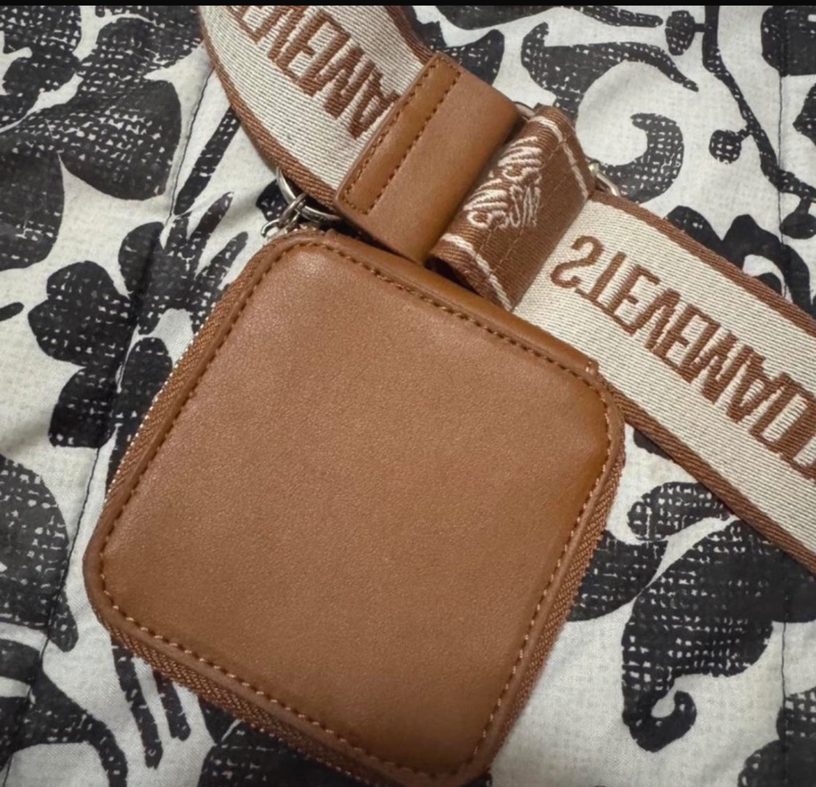 Чанта Steve Madden с teddy текстура