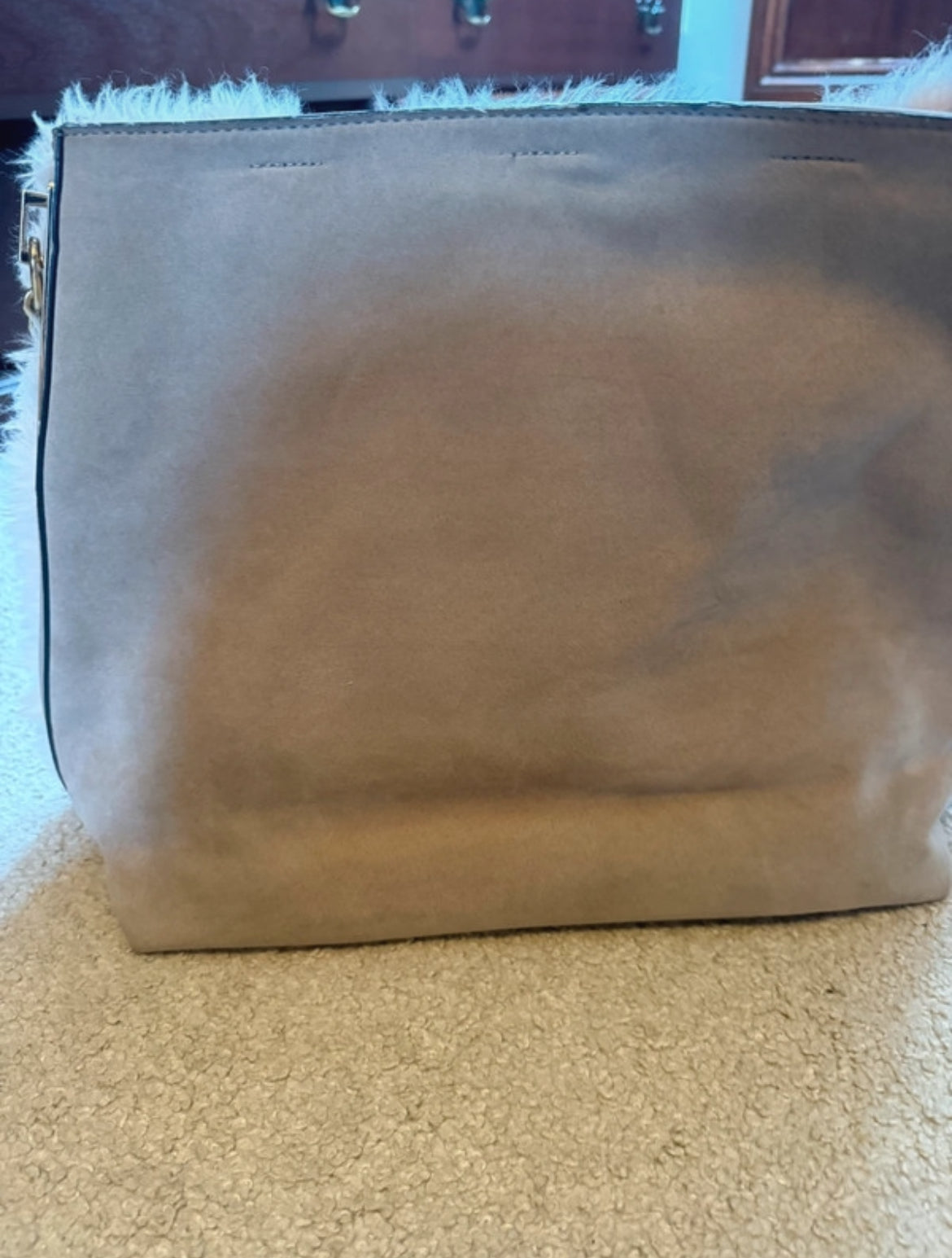 River Island faux-fur shoulder чанта