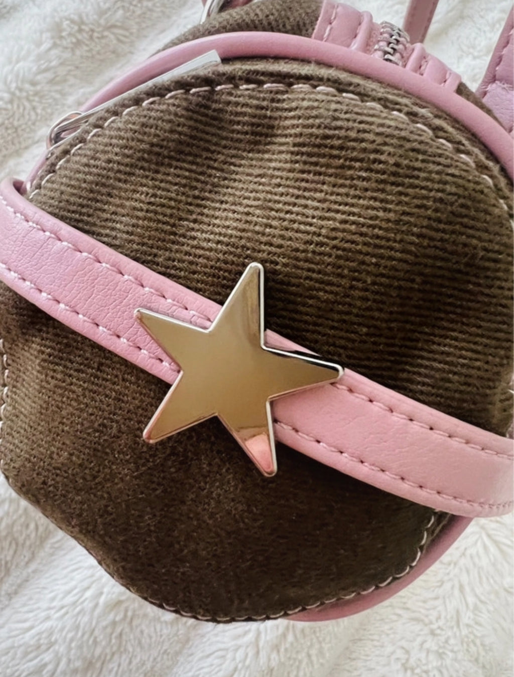 Von Dutch x Bershka Limited Edition Barrel чанта