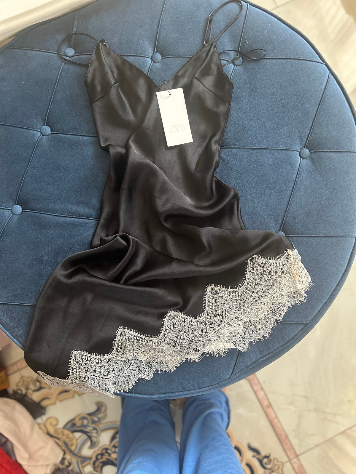 Елегантна ZARA satin slip dress
