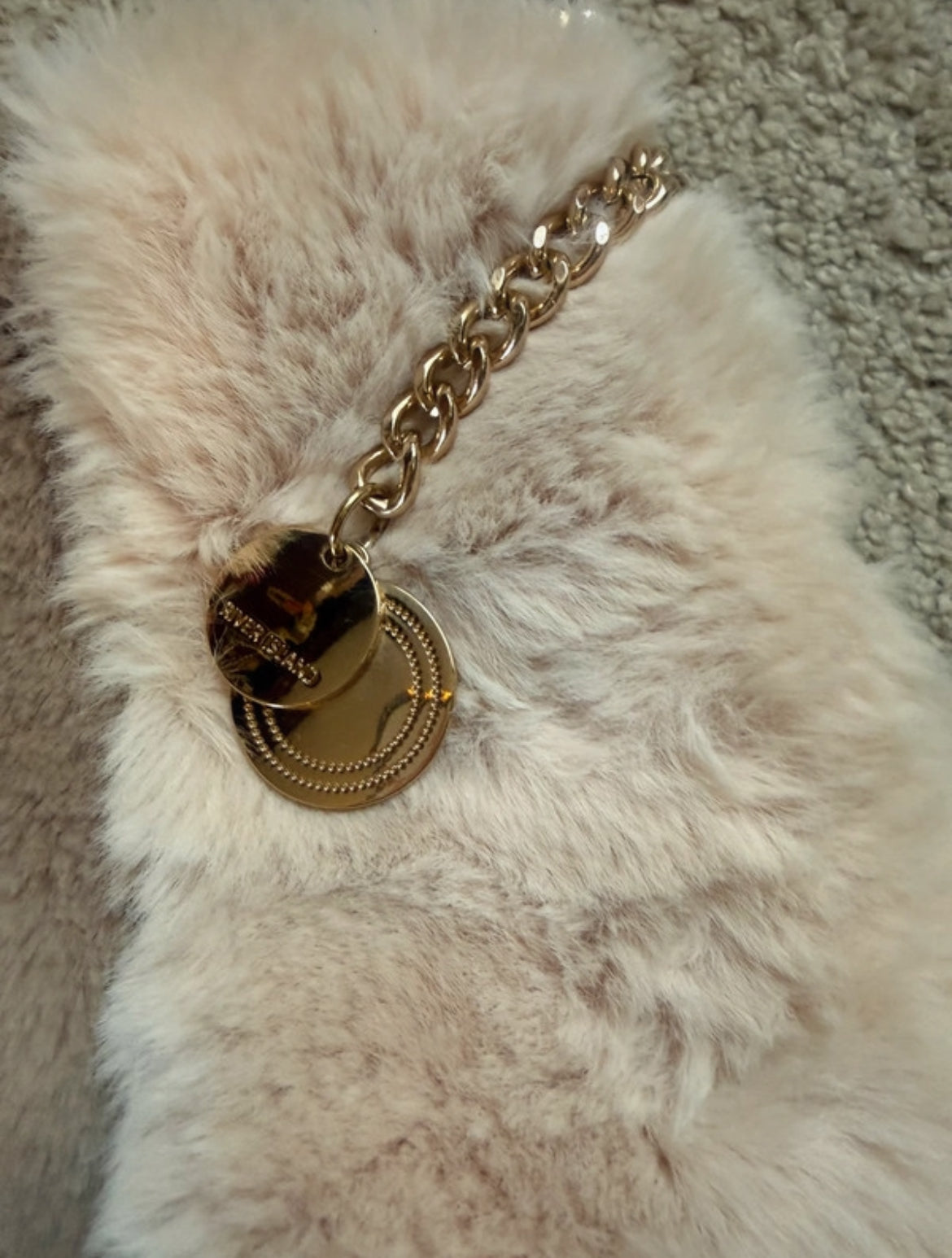 River Island faux-fur shoulder чанта