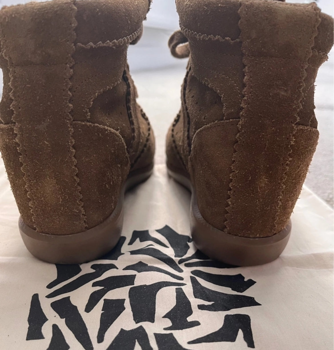 Isabel Marant Bobby 50 кецове на платформа