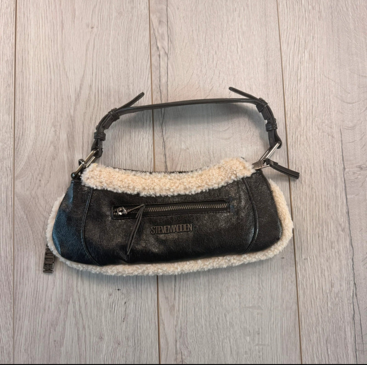 Y2K shoulder чанта Steve Madden