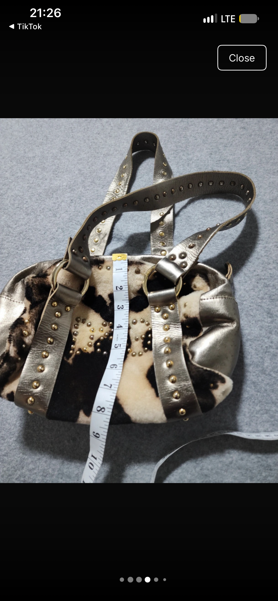 Винтидж чанта Dolce & Gabbana с cow print и метални капси