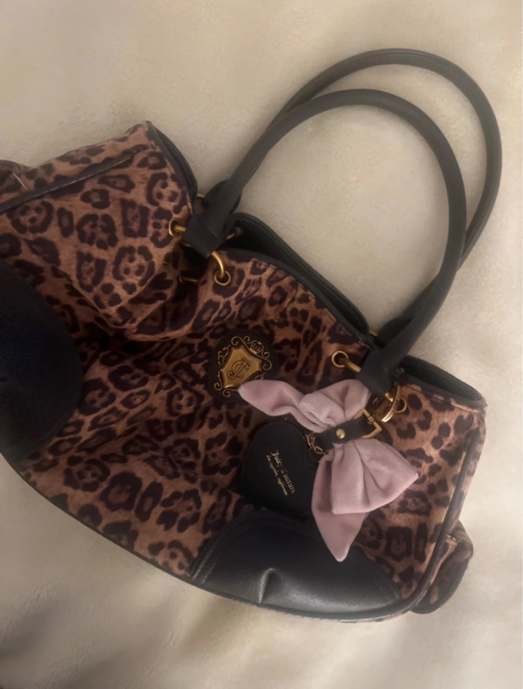 Juicy Couture леопардова bowler чанта