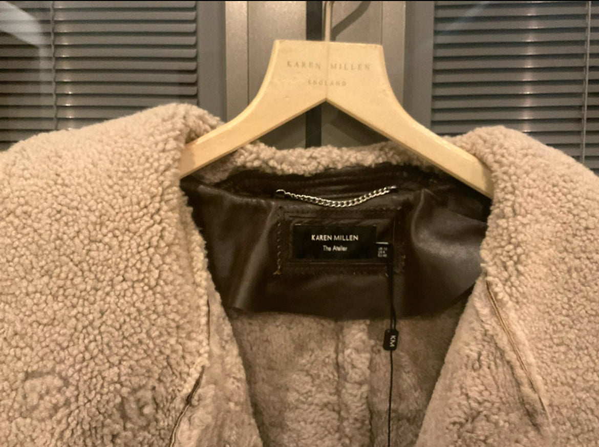 Рядко винтидж авиаторско яке Karen Millen, изработено от естествена овча кожа и естествен shearling косъм от вътрешната страна