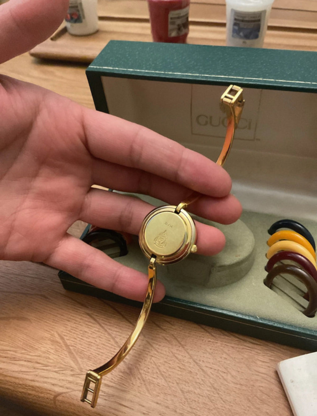 Vintage Gucci Change Bezel Watch – емблематичен винтидж модел на Gucci със сменяеми цветни безели