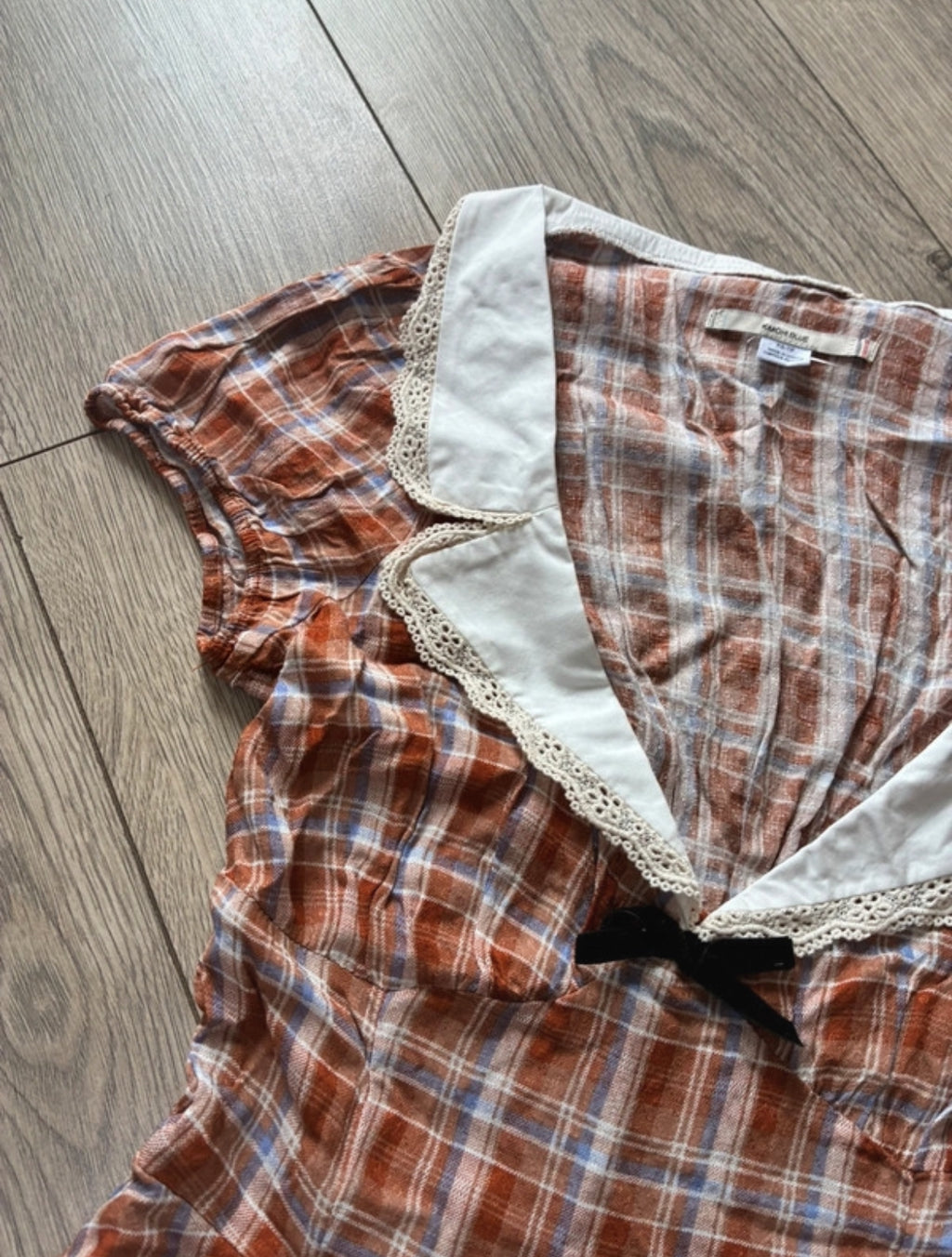 Рокля Kimchi Blue by Urban Outfitters
