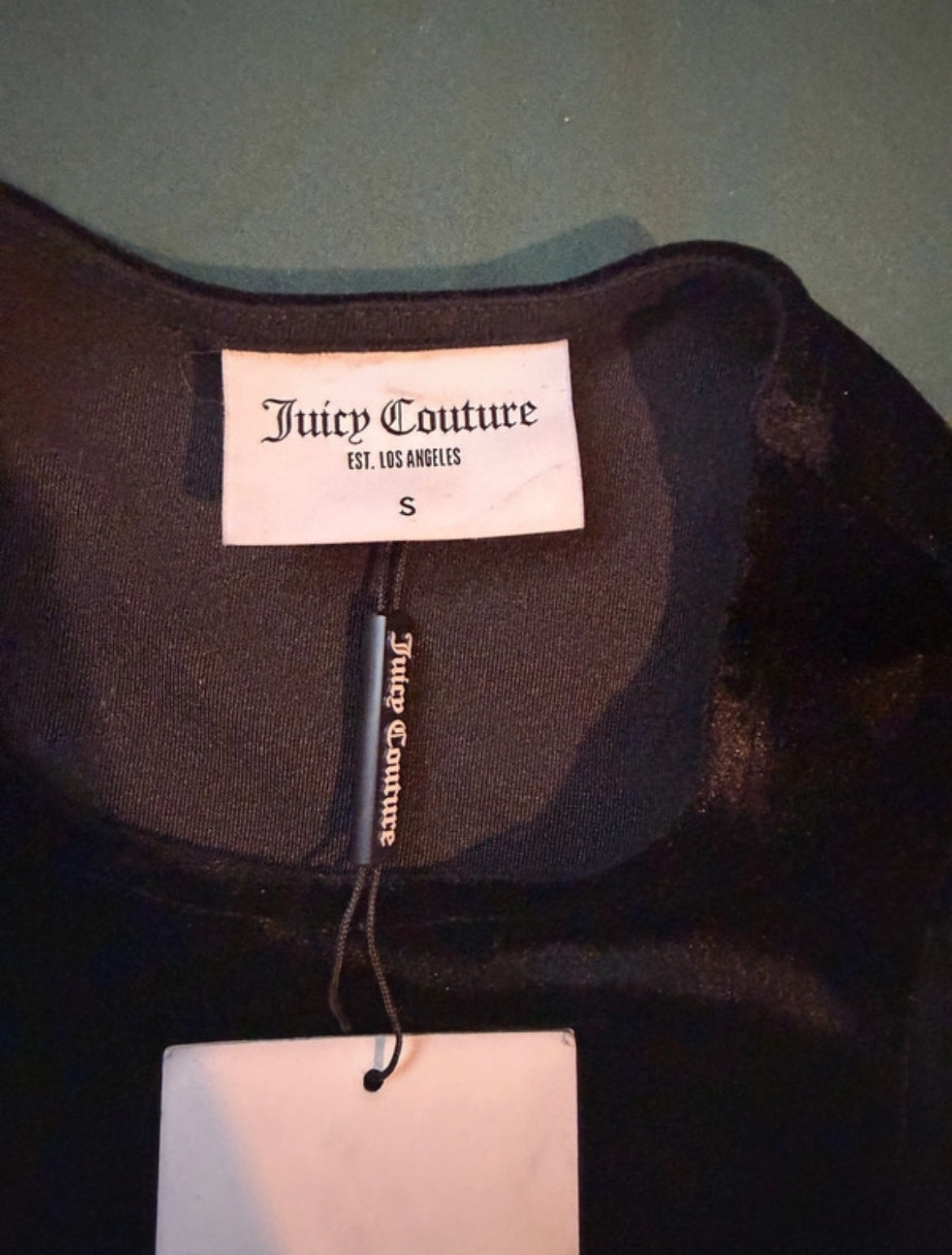 Limited edition Juicy Couture “Juicy Temptation” velvet tank top в черно