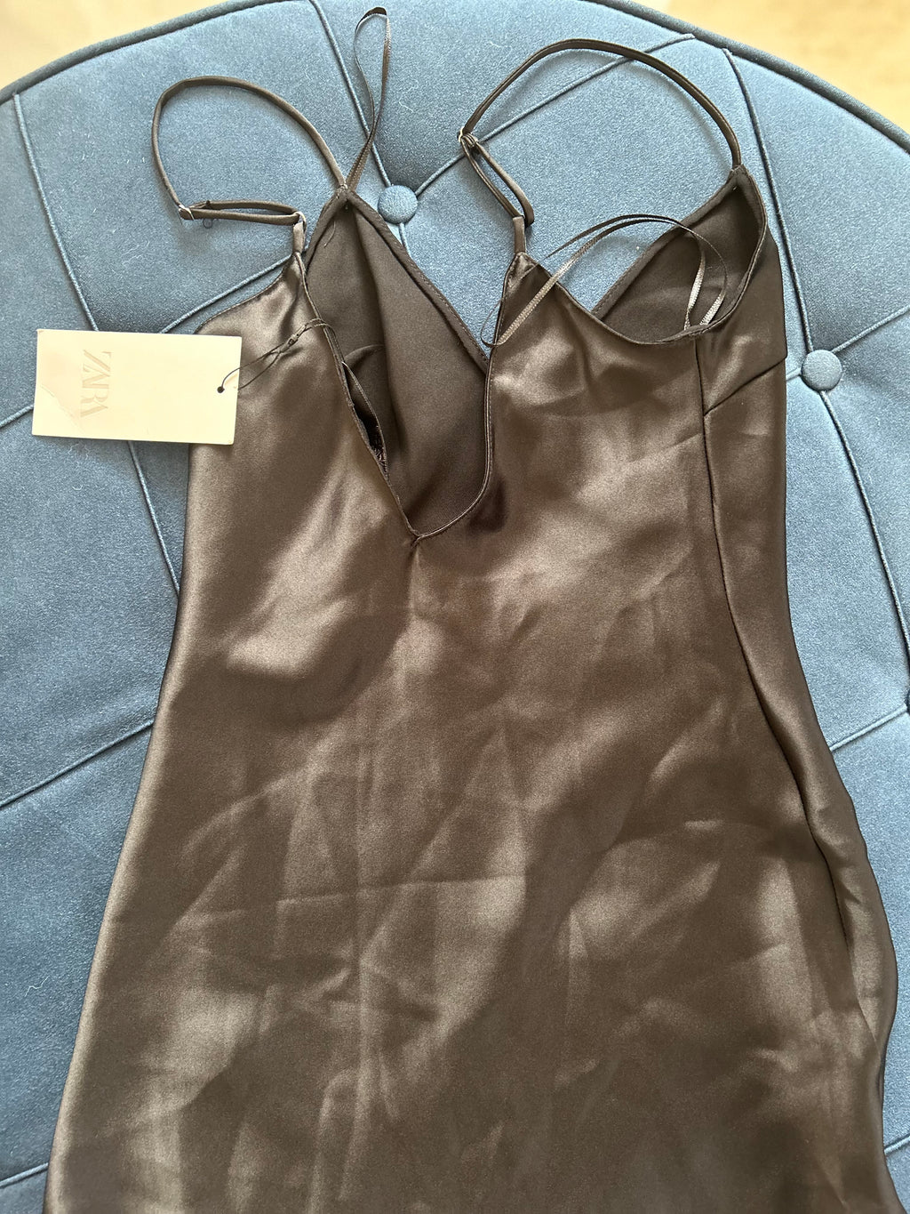 Елегантна ZARA satin slip dress
