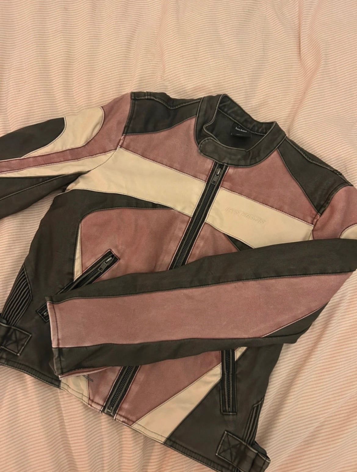 Urban Outfitters Y2K Racer кожено яке