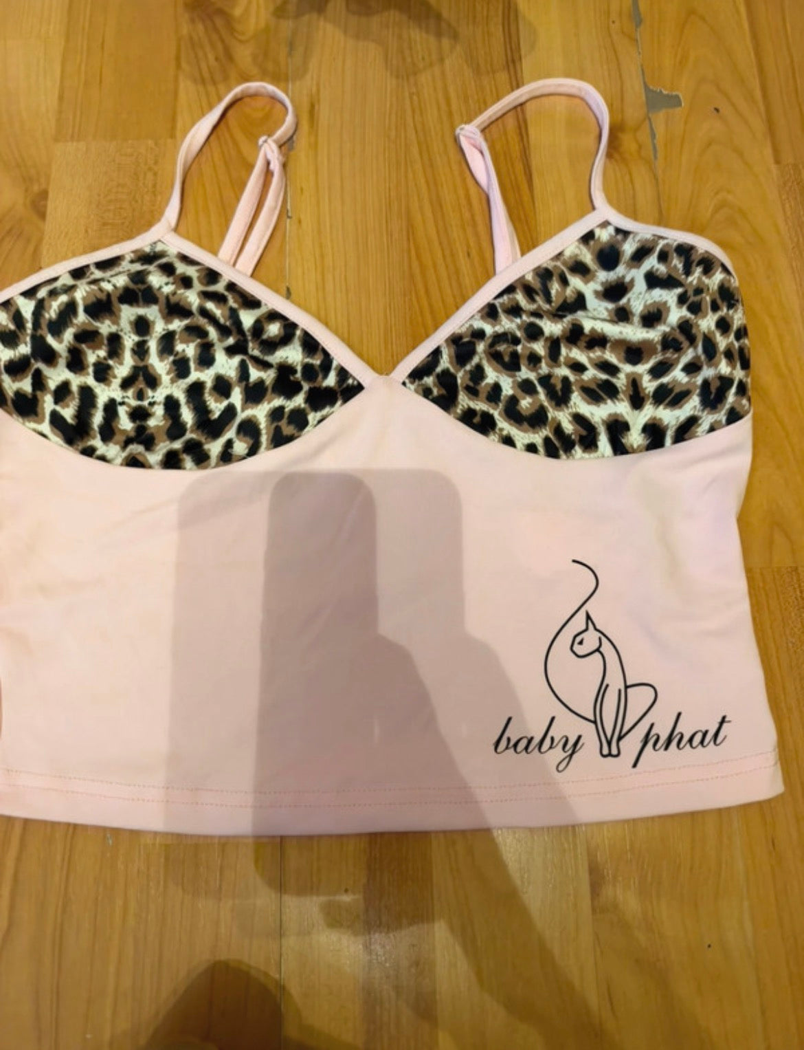 Розов Y2K топ Baby Phat с леопардов принт