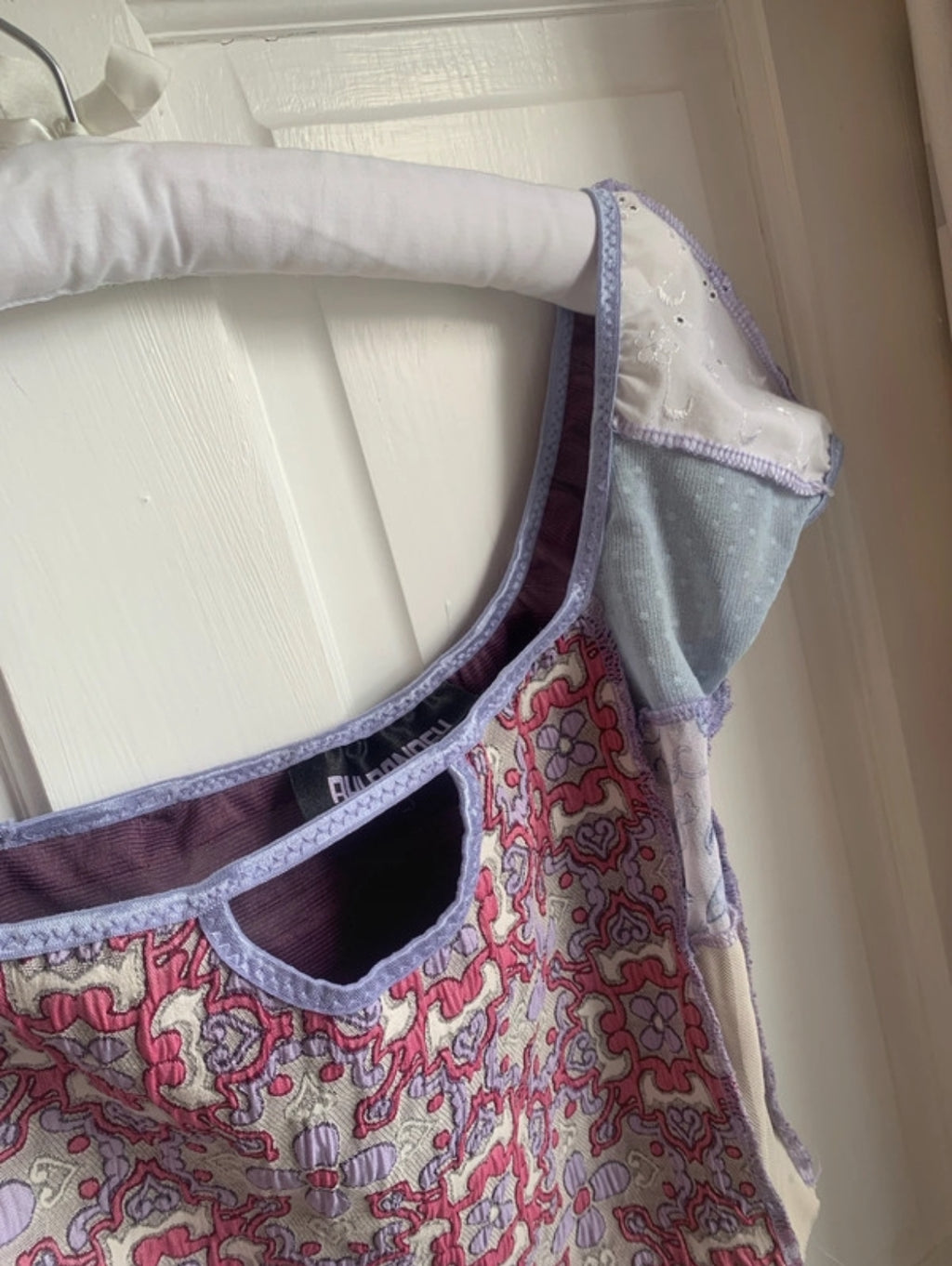 Ръчно изработен one-of-a-kind patchwork топ от RhiDancey