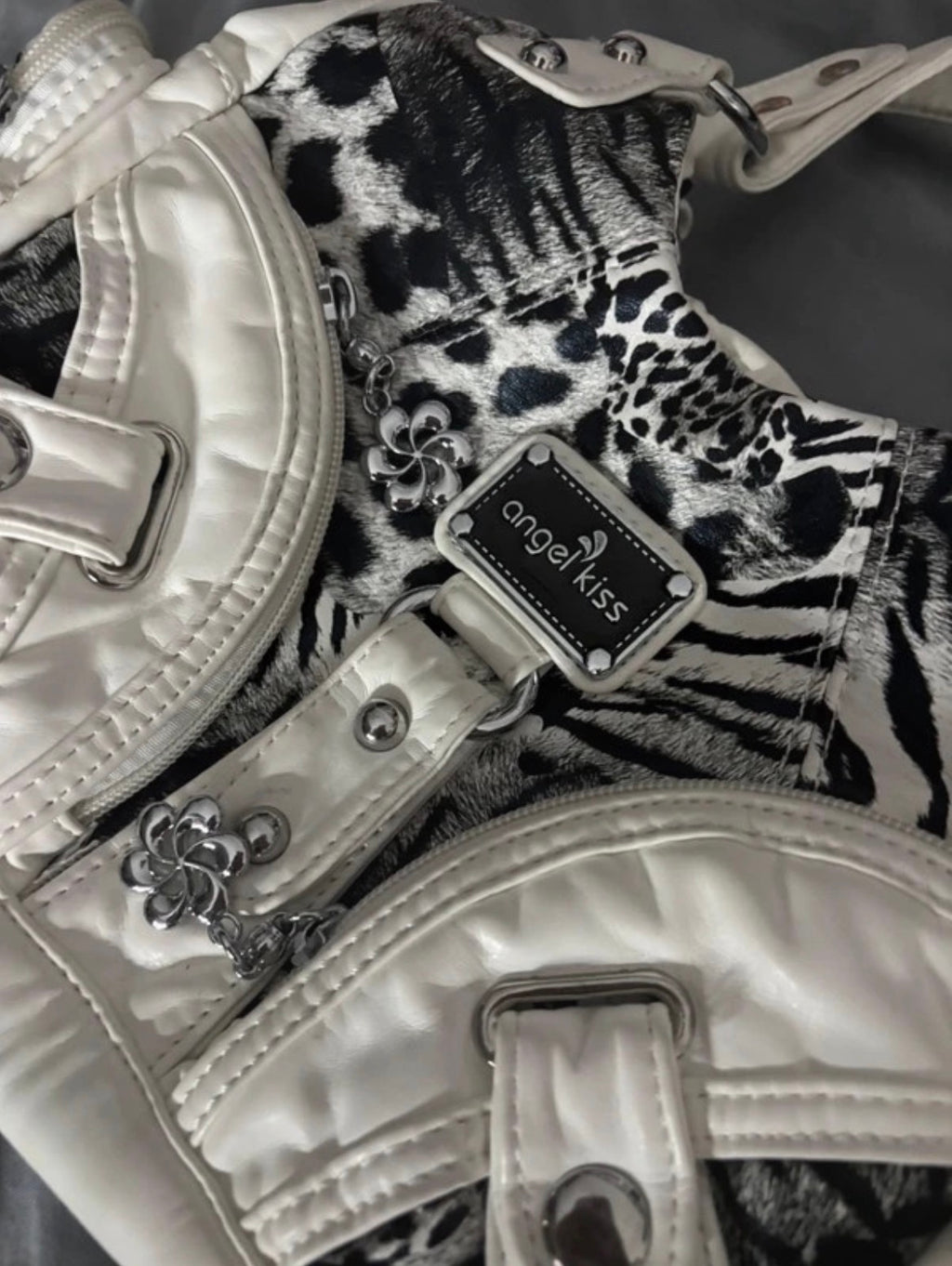 Angel Kiss Animal Print Y2K чанта
