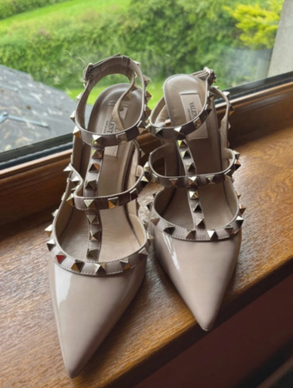 Valentino Garavani Rockstuds обувки на ток - 38