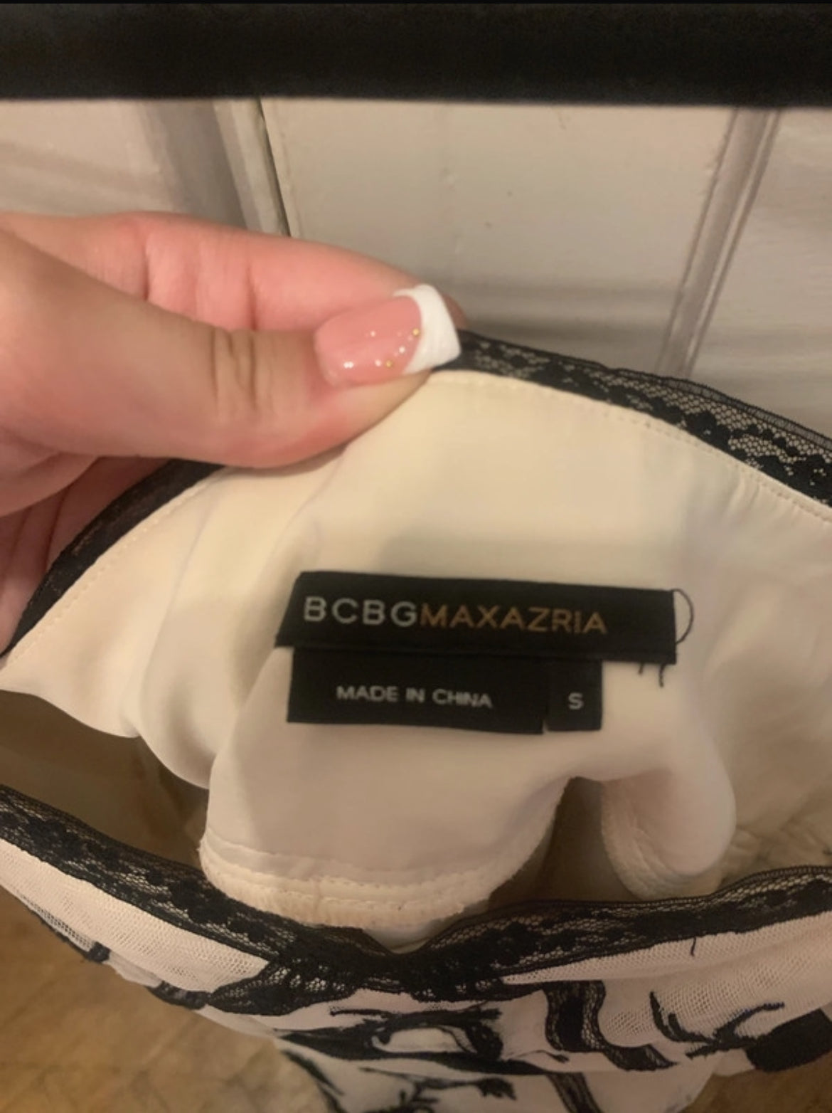 Елегантна дизайнерска рокля BCBGMAXAZRIA