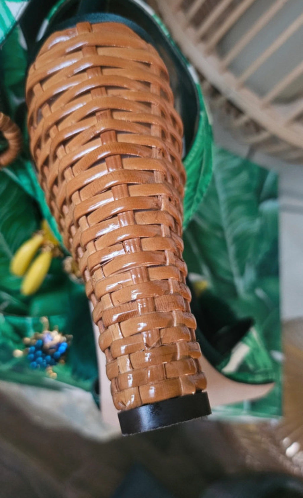 Редки дизайнерски сандали Dolce & Gabbana от емблематичната Tropical колекция