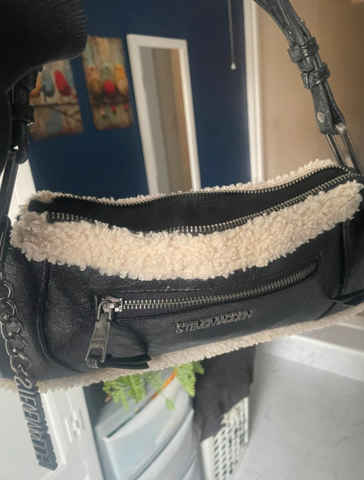 Steve Madden Y2K Faux Fur Shoulder чанта