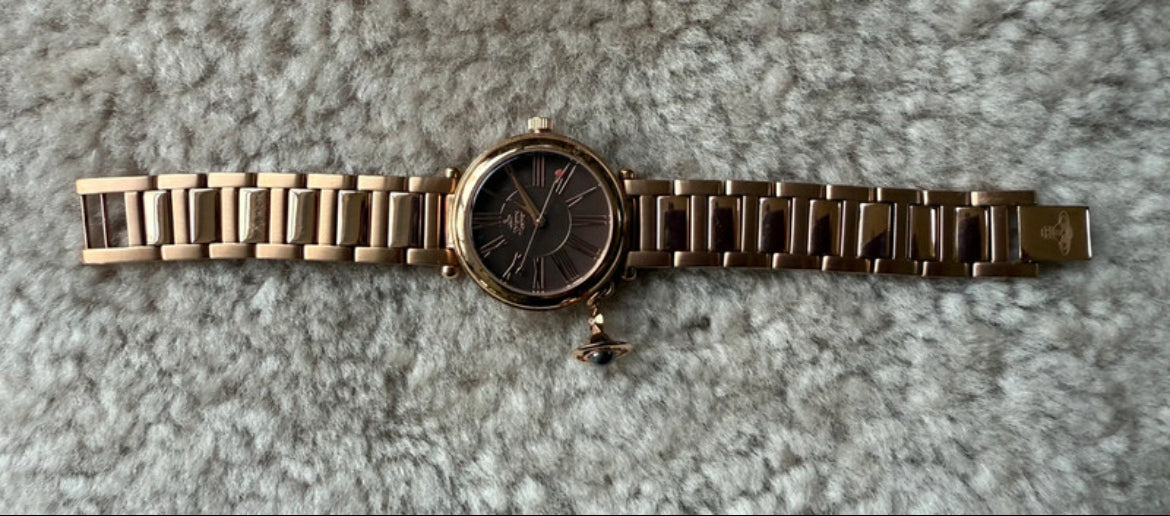 Vivienne Westwood Mother Orb часовник в rose-gold нюанс