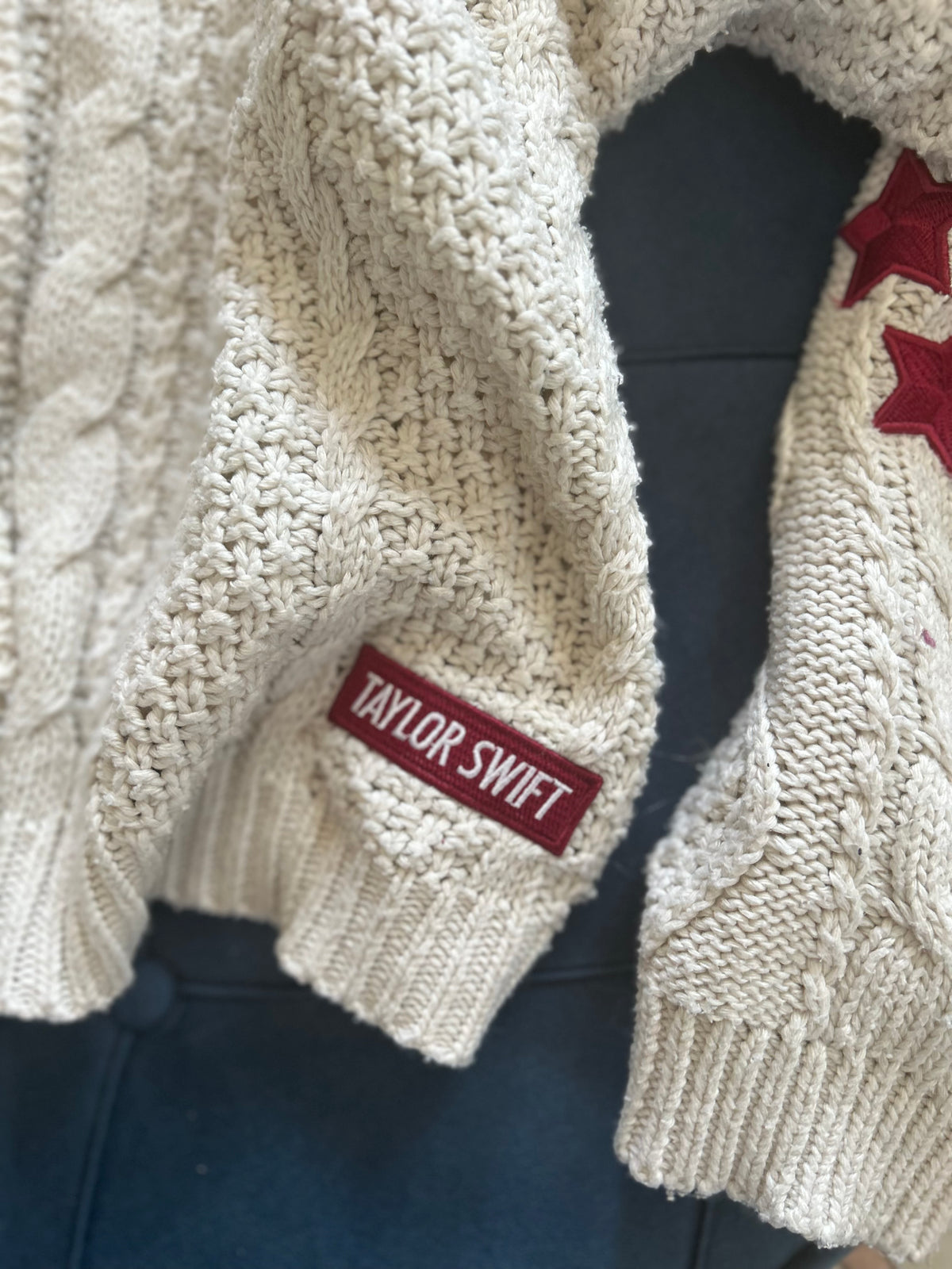 Официален Taylor Swift – Red (Taylor’s Version) Cardigan