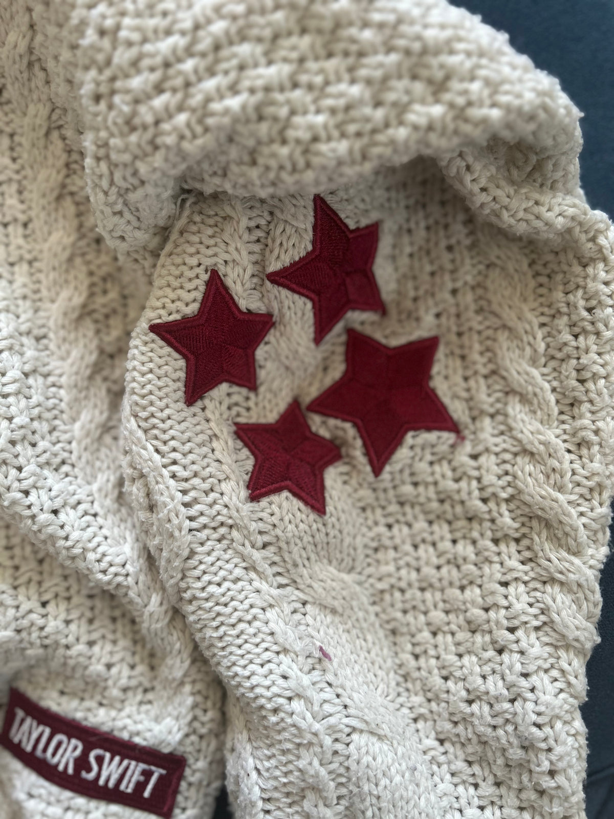 Официален Taylor Swift – Red (Taylor’s Version) Cardigan