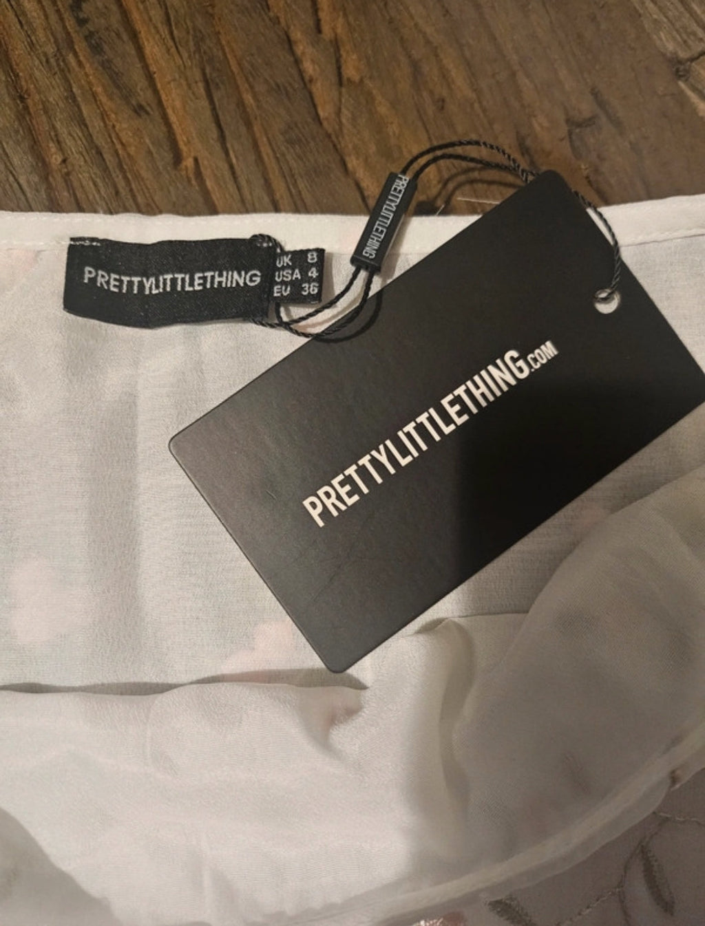 PrettyLittleThing мини пола