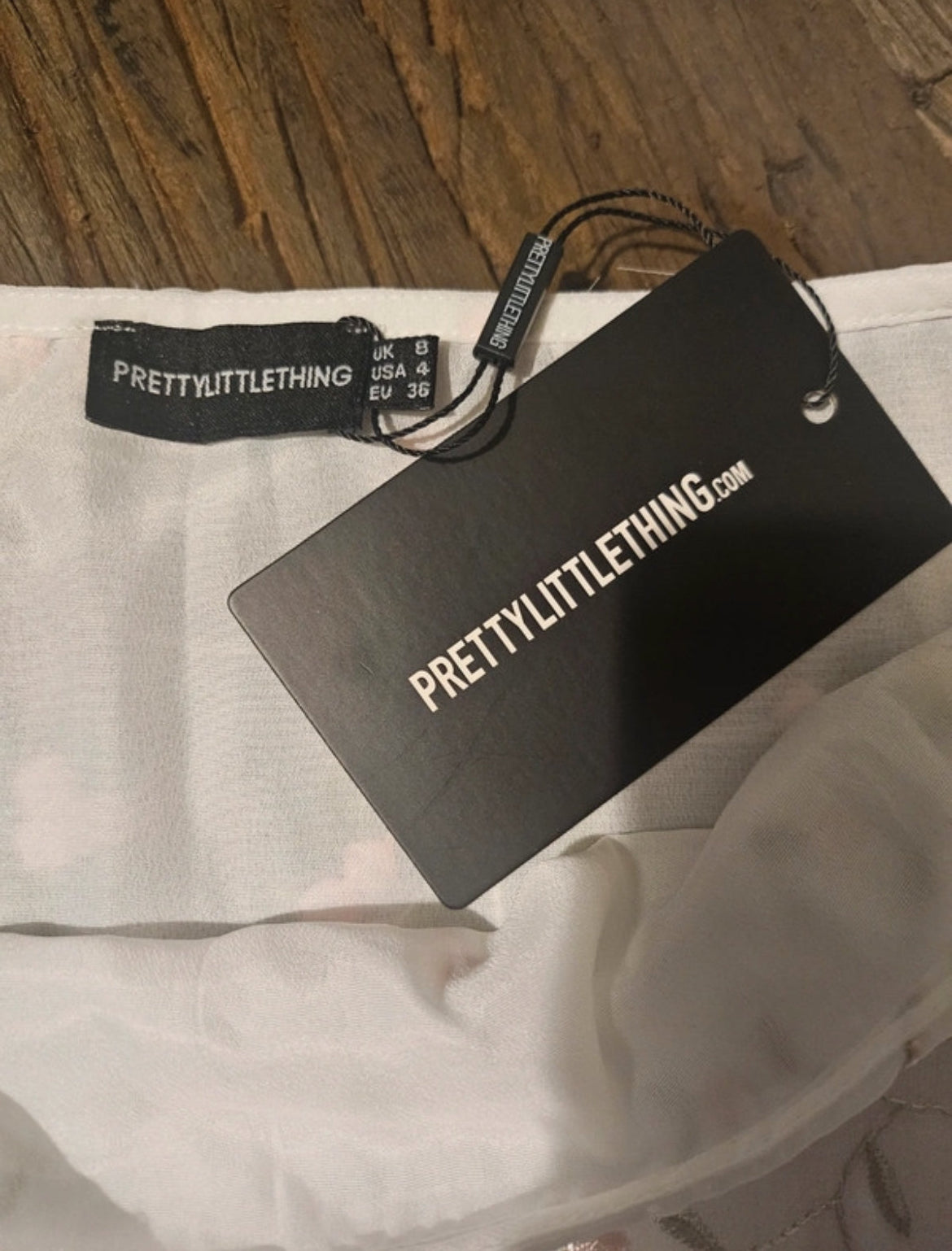 PrettyLittleThing мини пола