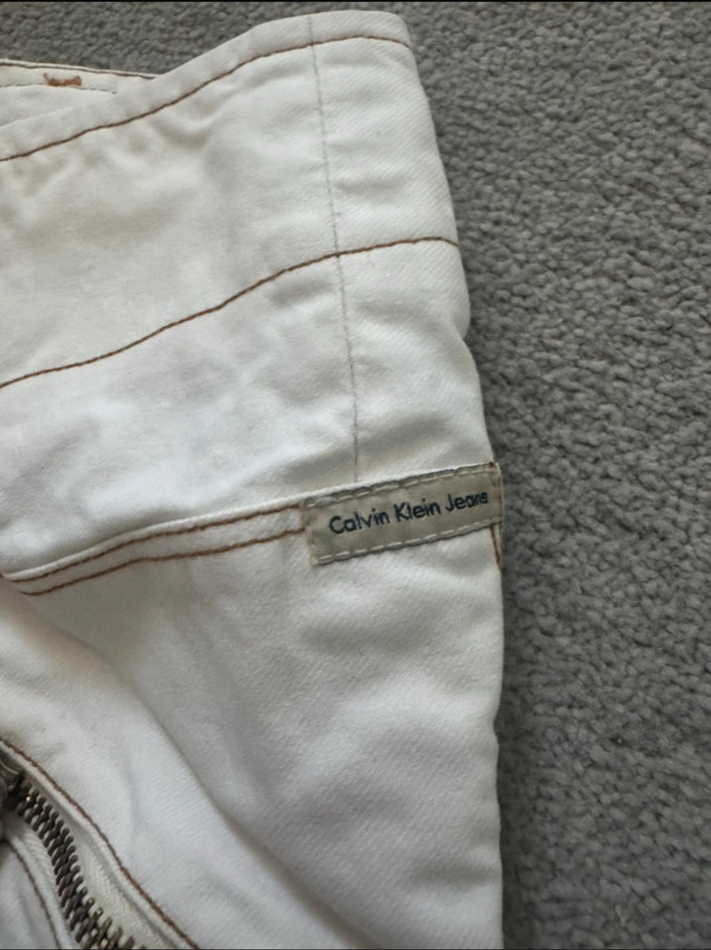 Винтидж дънки Calvin Klein от началото на 2000-те