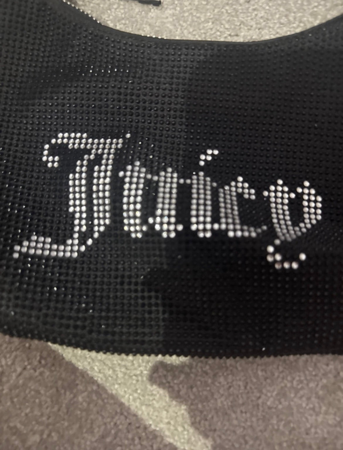 Черна чанта Juicy Couture с кристали и Y2K лого