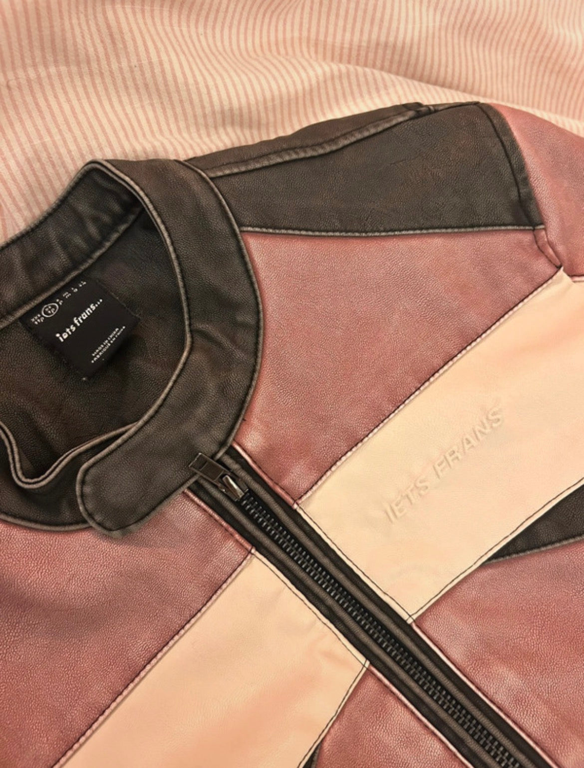 Urban Outfitters Y2K Racer кожено яке