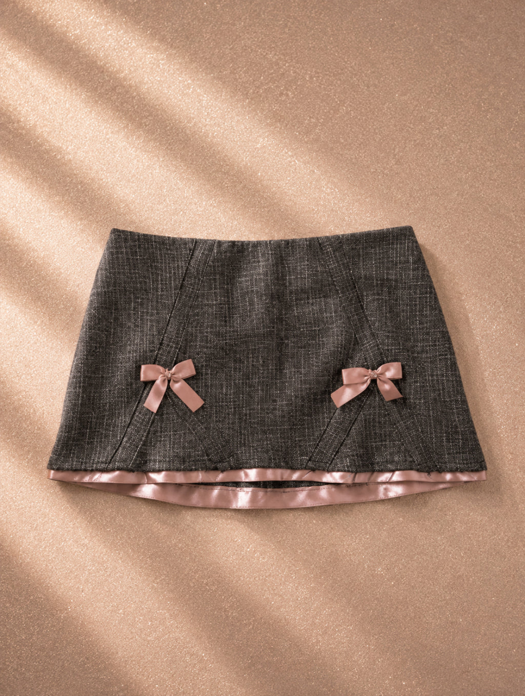 Мини пола Urban Outfitters с карирана текстура