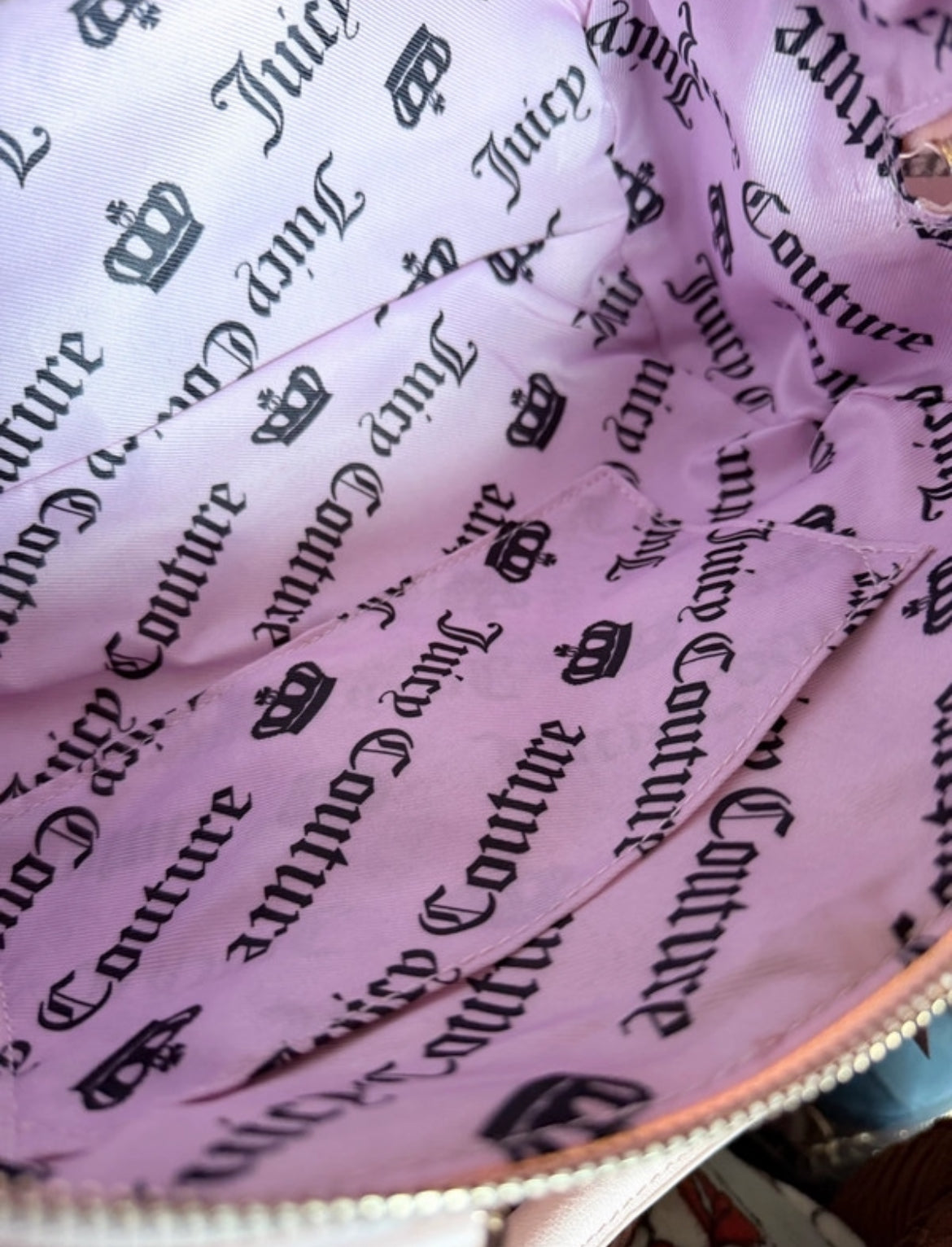 Чанта Juicy Couture “Spill the Juicy Tea” Velour Satchel