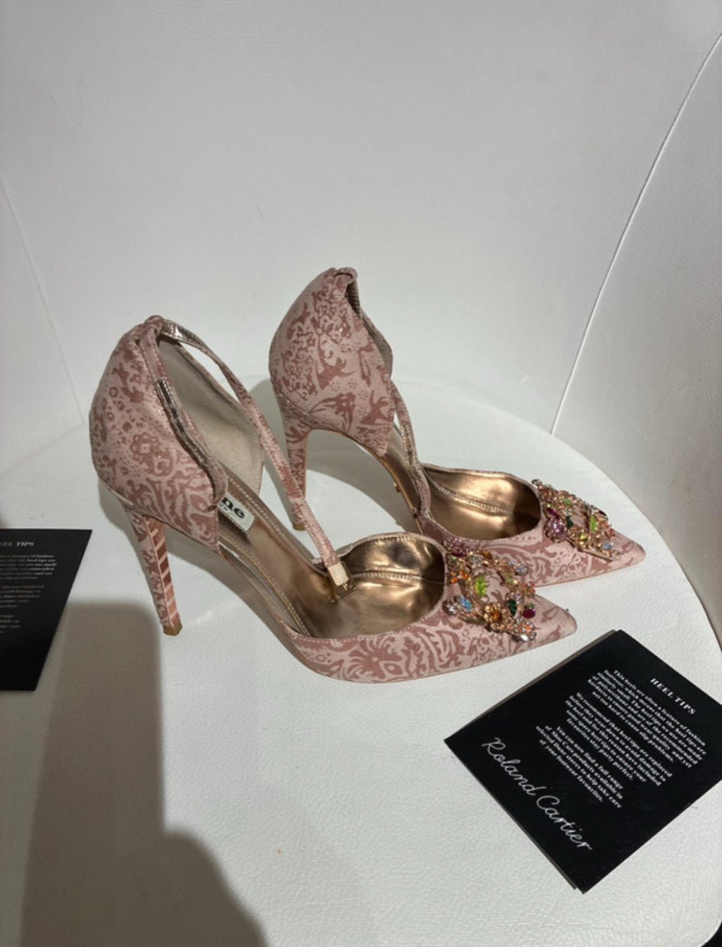 Елегантни обувки Dune London Countess